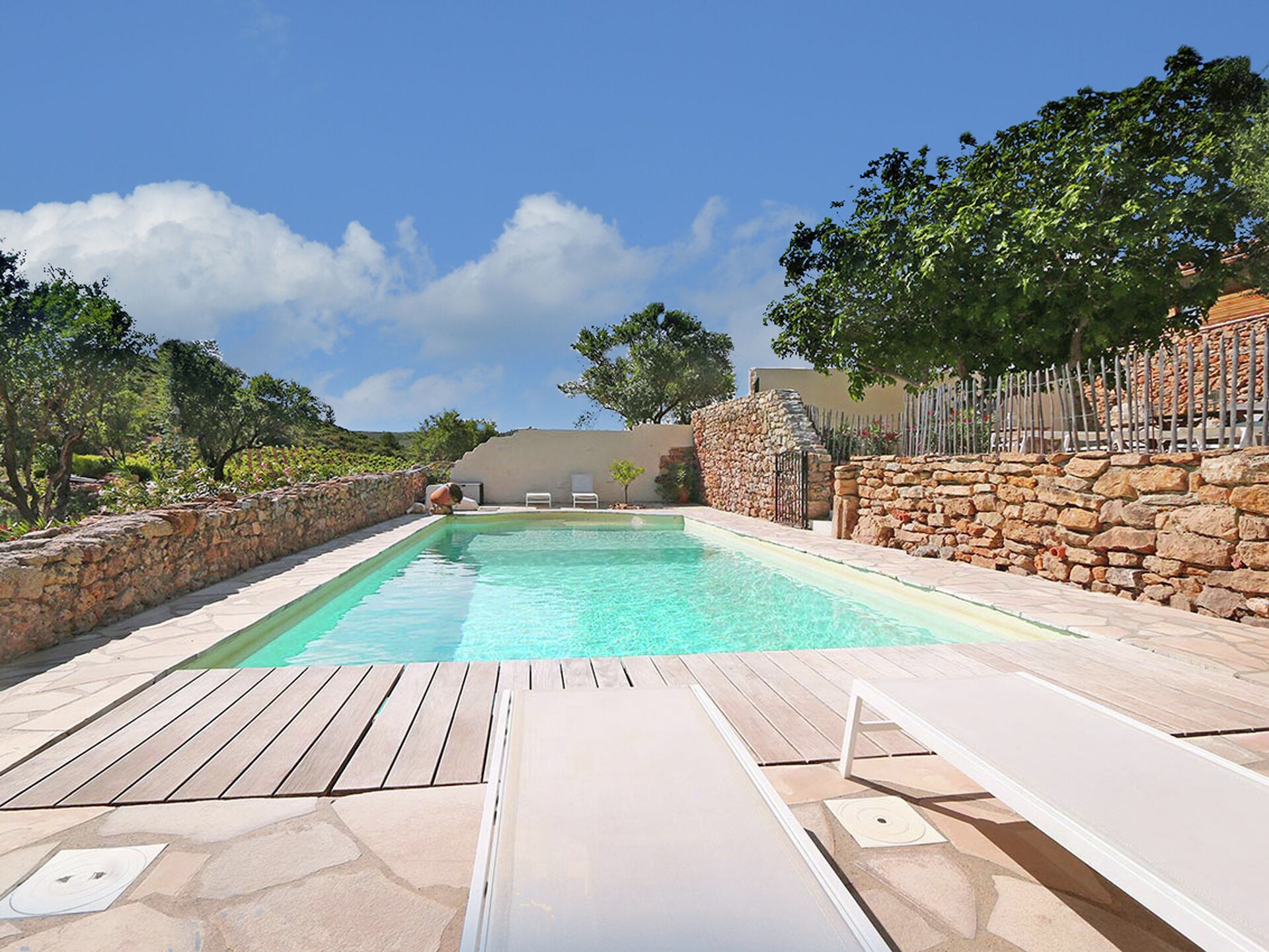 Luxe gîte tussen de wijnvelden in Aude, zwembad en airconditioning - foto 1
