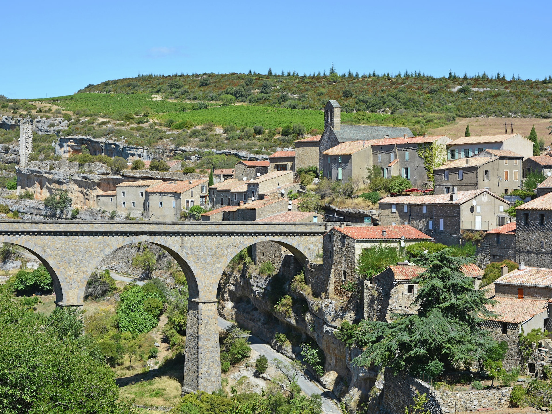 Luxe gîte tussen de wijnvelden in Aude, zwembad en airconditioning - foto 25