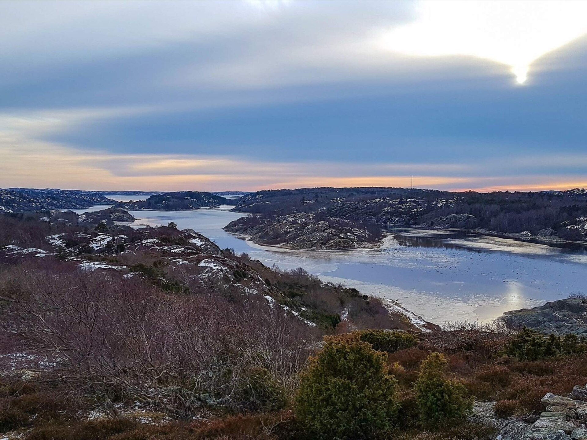Charmante stuga op Flatön – zee, rust en natuur op 300 meter - foto 17