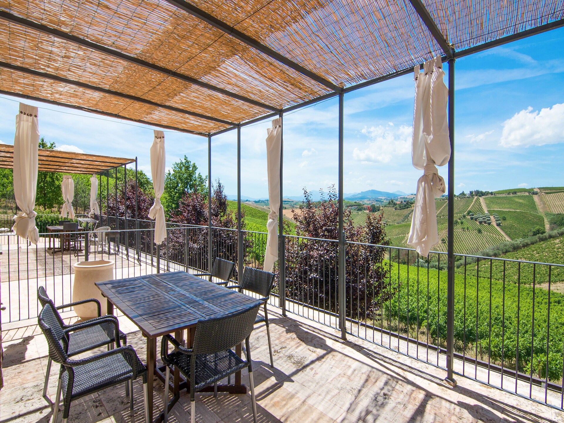 Elegant appartement Liquirizia met bubbelbad in San Benedetto del Tronto - foto 5