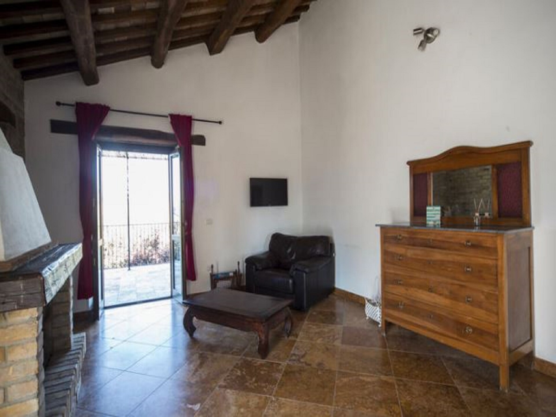 Authentiek Appartement in Ascoli Piceno met Tuin, Terras en Gedeeld Zwembad - foto 2
