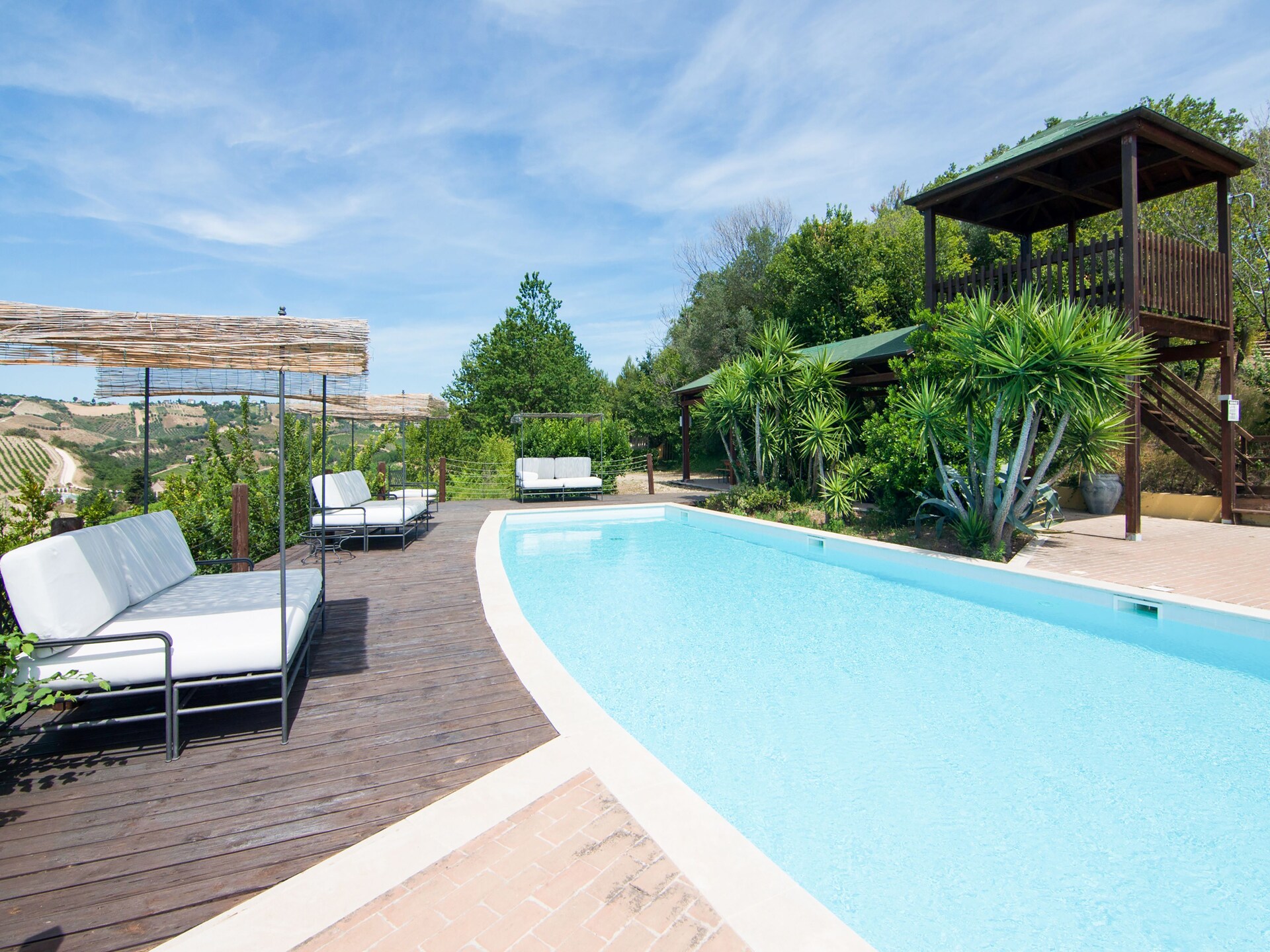 Comfortabel appartement met privétuin en jacuzzi in Ascoli Piceno - foto 8