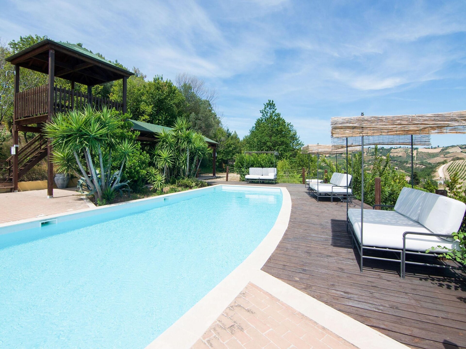 Comfortabel appartement met privétuin en jacuzzi in Ascoli Piceno - foto 14