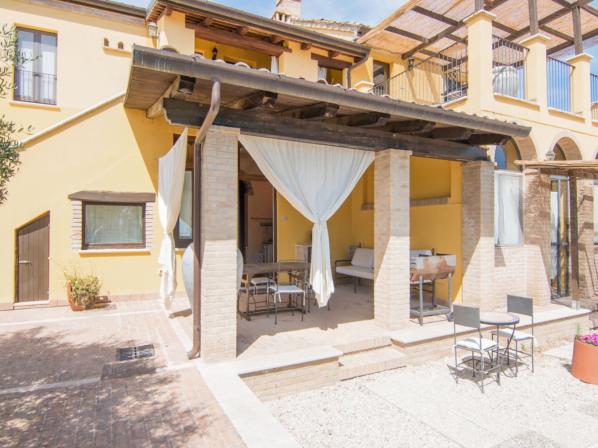 Viola: Landelijk appartement met zwembad nabij Ascoli Piceno - foto 11