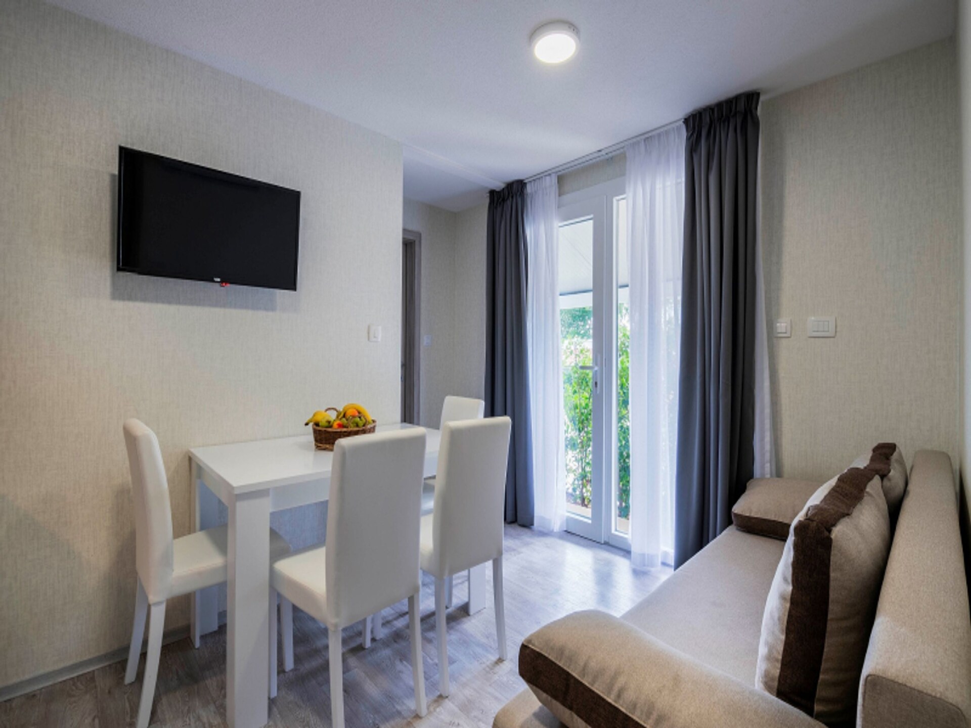 6-persoons stacaravan in Banjole op 1 km van de zee · 35 m² - foto 5