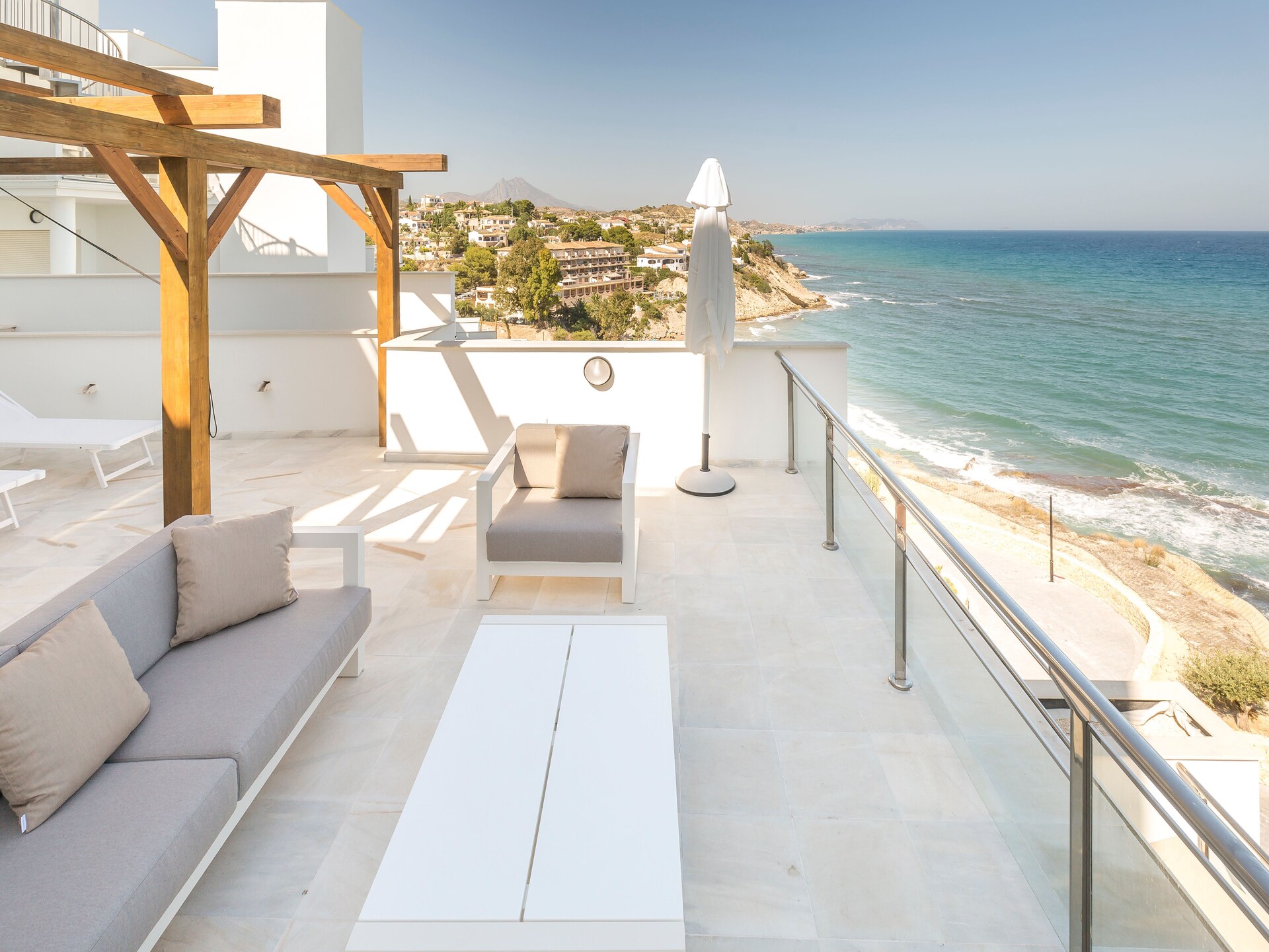 Stijlvol appartement aan zee met zwembad in El Campello - foto 19
