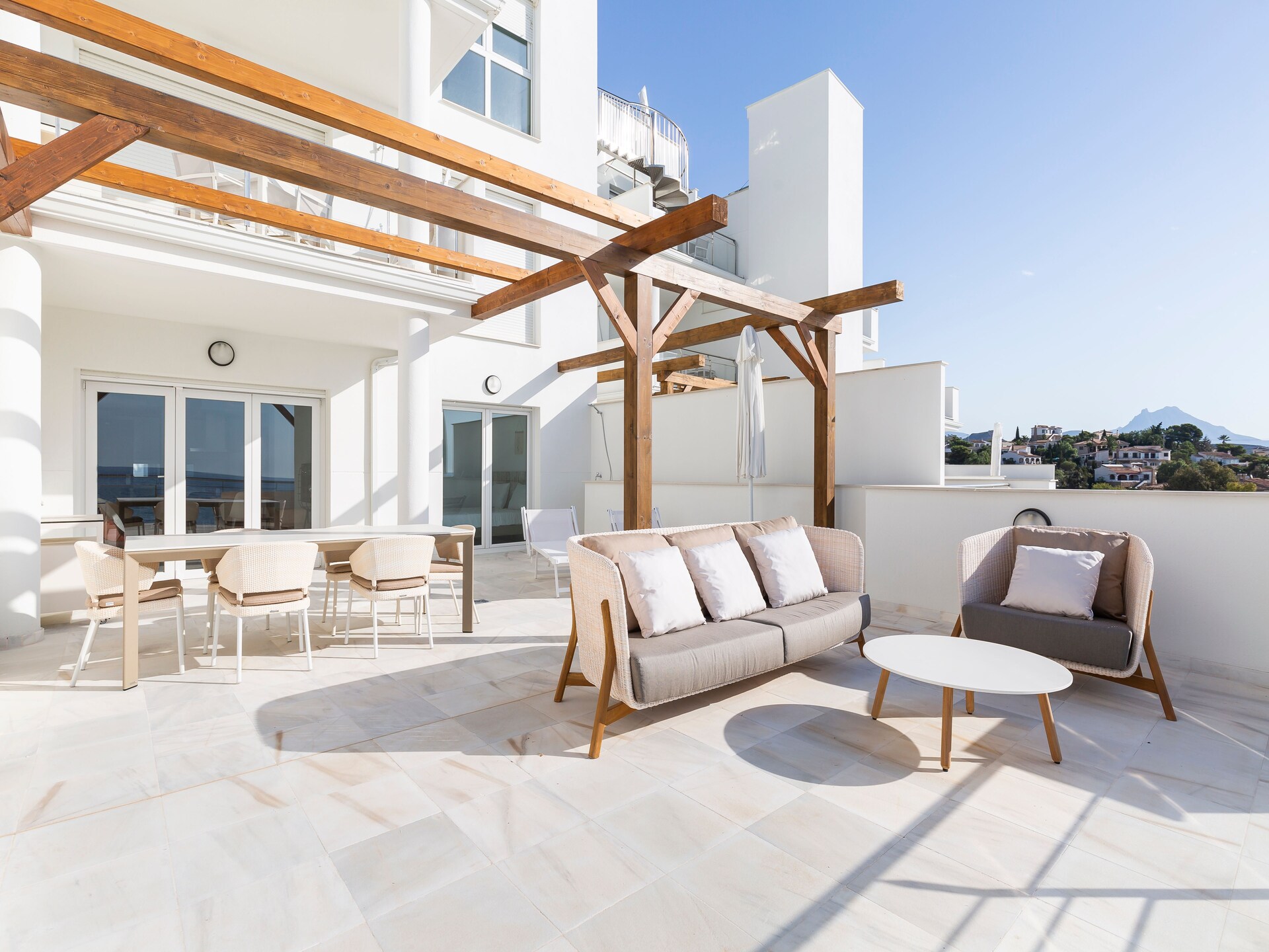 Stijlvol appartement aan zee met zwembad in El Campello - foto 22