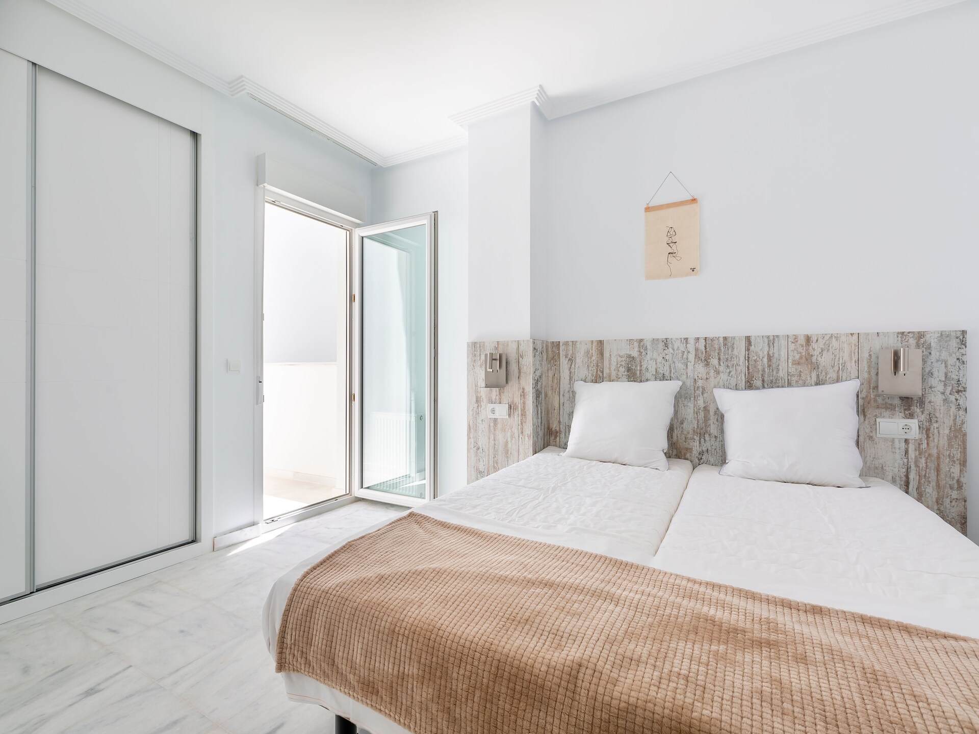 Stijlvol appartement aan zee met zwembad in El Campello - foto 15