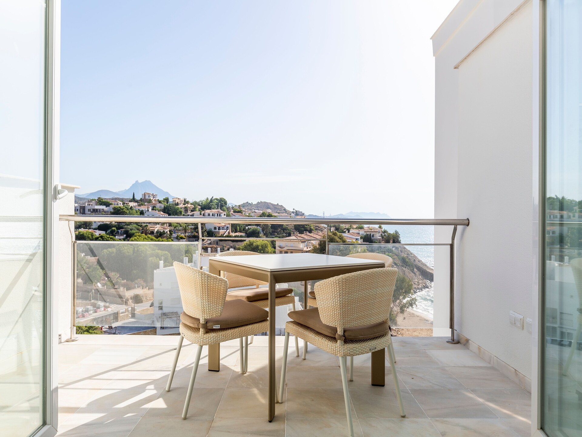 Modern appartement met zeezicht in El Campello - foto 18