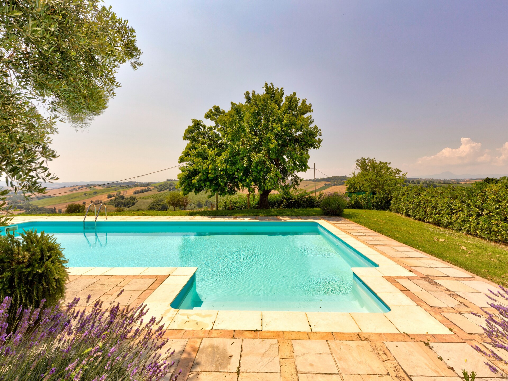 Ruim vakantiehuis met privézwembad en panoramisch uitzicht nabij Senigallia - foto 10