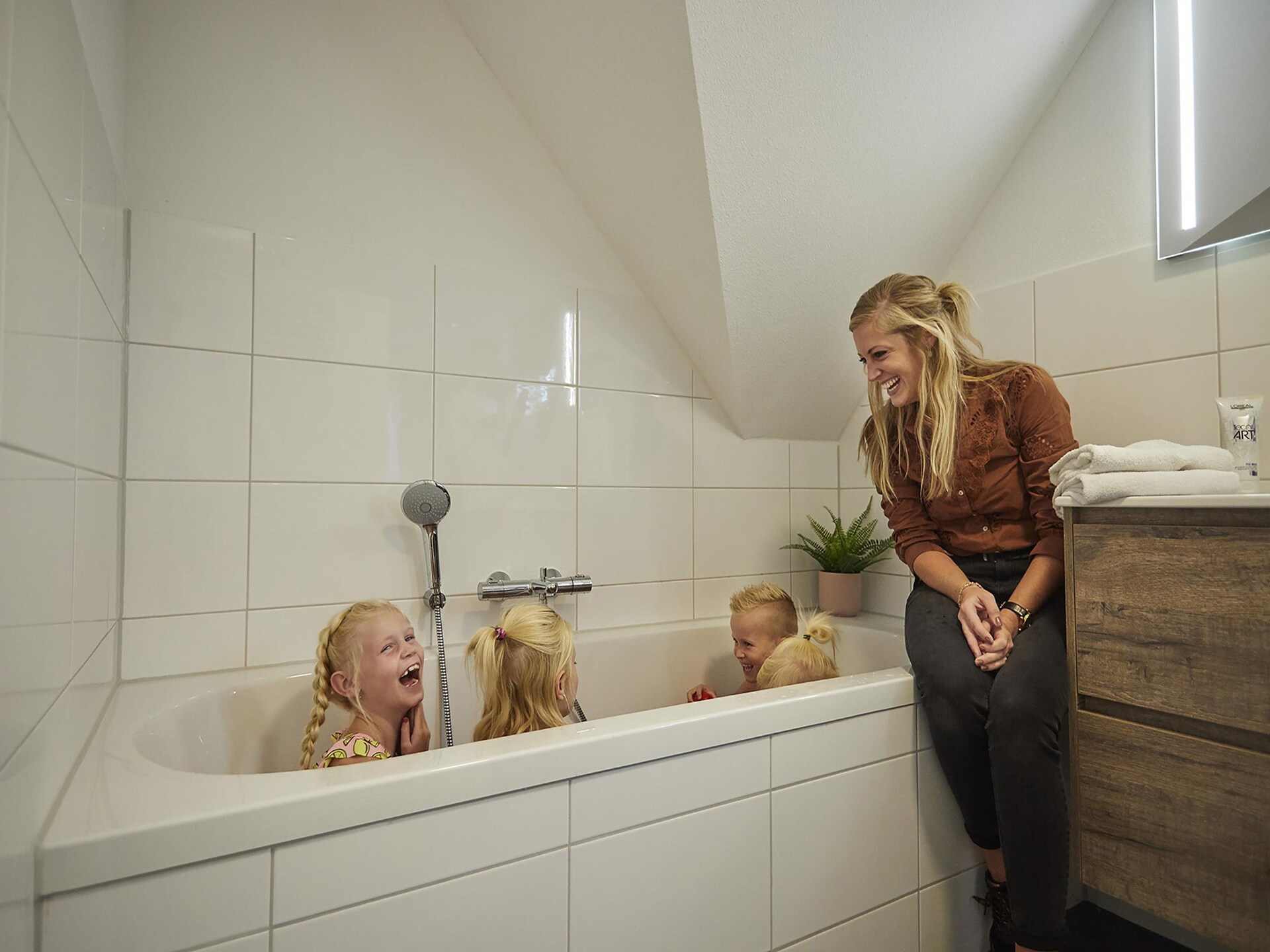 Luxe 12-persoons boerderijvilla met sauna en overdekt terras op Buitenhof De Leistert - foto 11