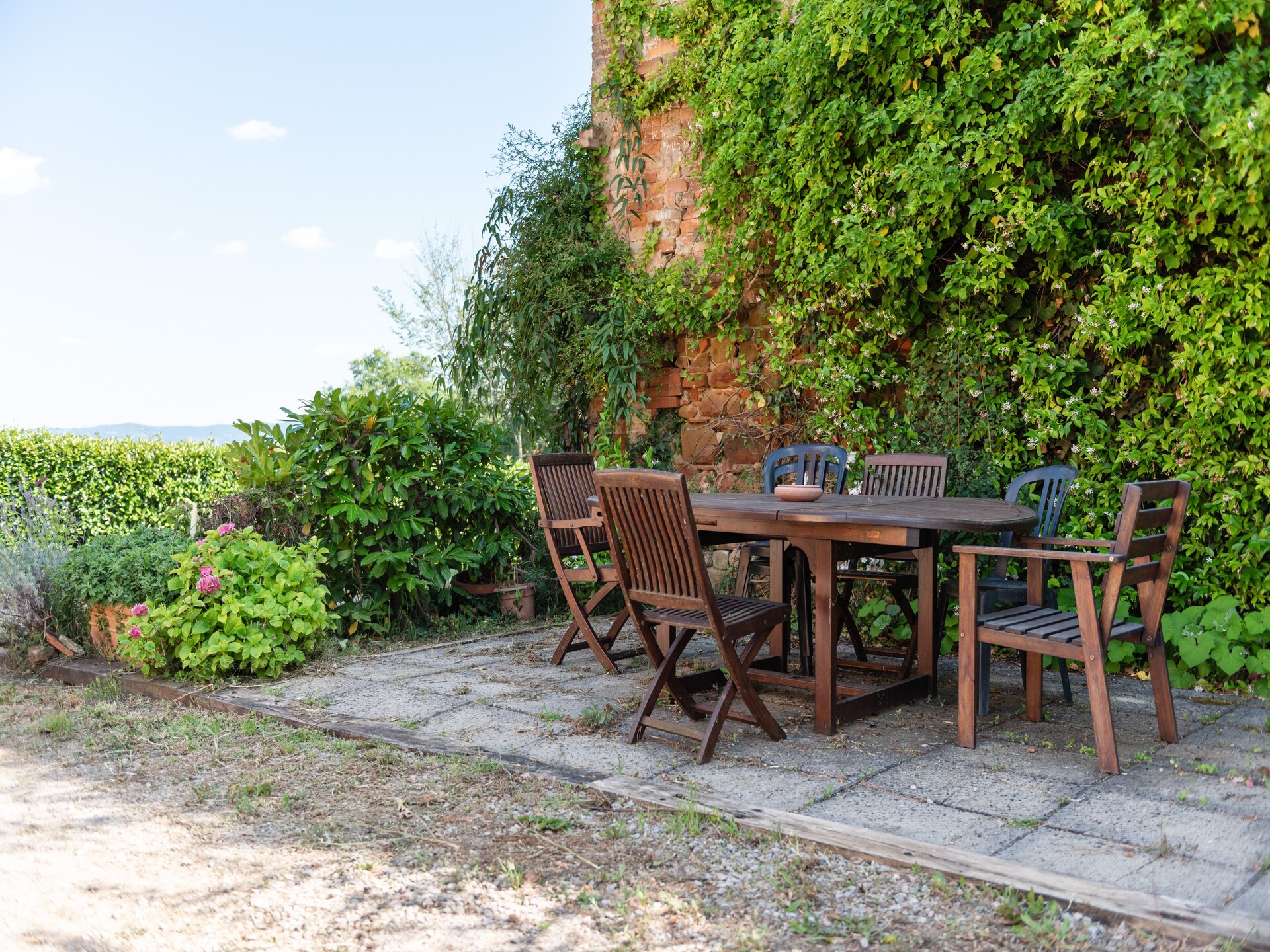 Ruim galerij-appartement voor 11 in Toscaans bos met zwembad - foto 33