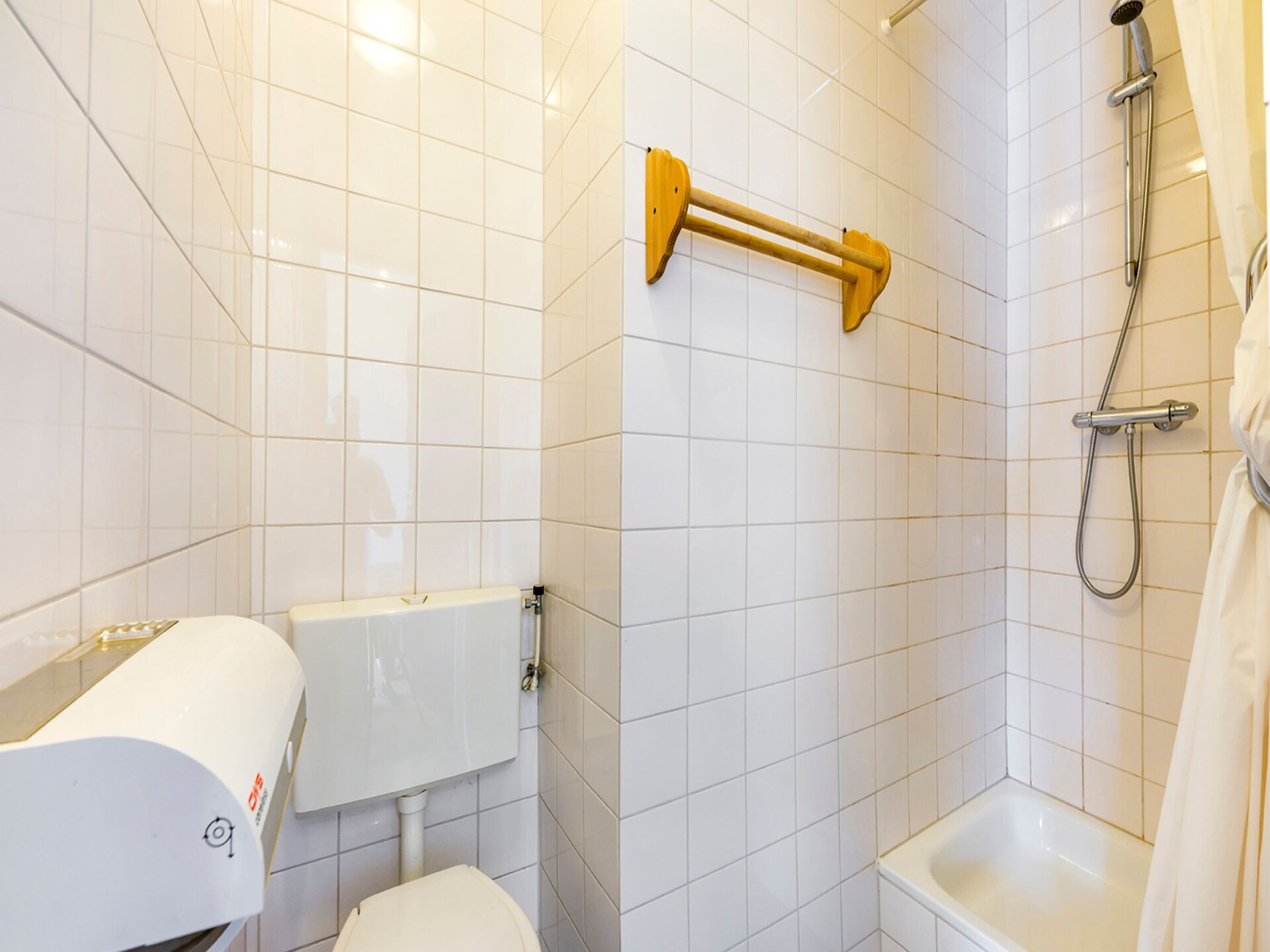 De Appelgaard: Ruim vakantiehuis voor 18 personen in Voeren met tuin en bar - foto 26