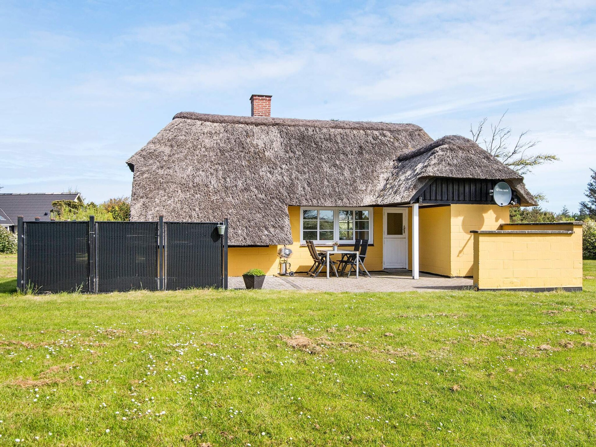 Nostalgisch rietgedekt vakantiehuis op 650 meter van zee bij Ulfborg - foto 6