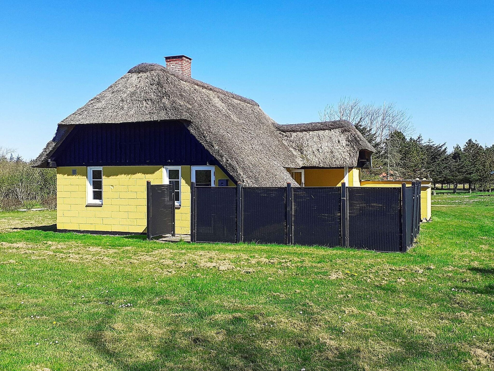 Nostalgisch rietgedekt vakantiehuis op 650 meter van zee bij Ulfborg - foto 5