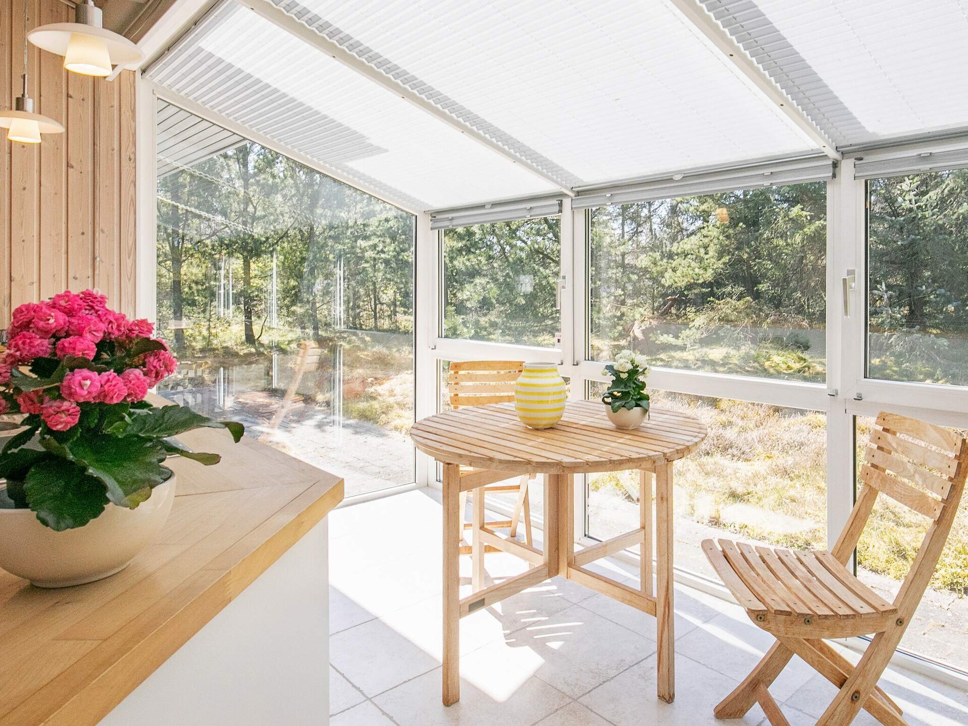 Licht vakantiehuis met whirlpool op 100 meter van het strand bij Bratten - foto 17