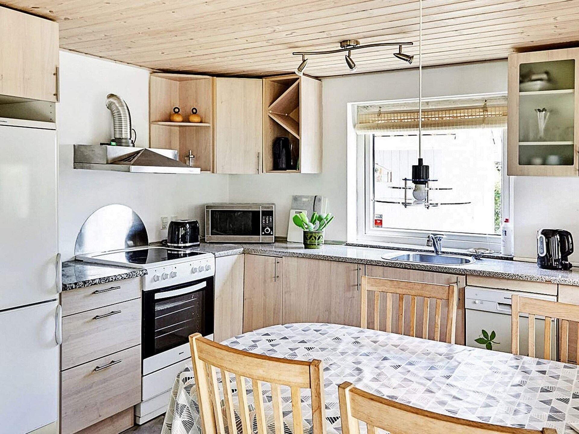 Vrijstaand vakantiehuis bij Store Fuglede, 900m van zee - foto 10