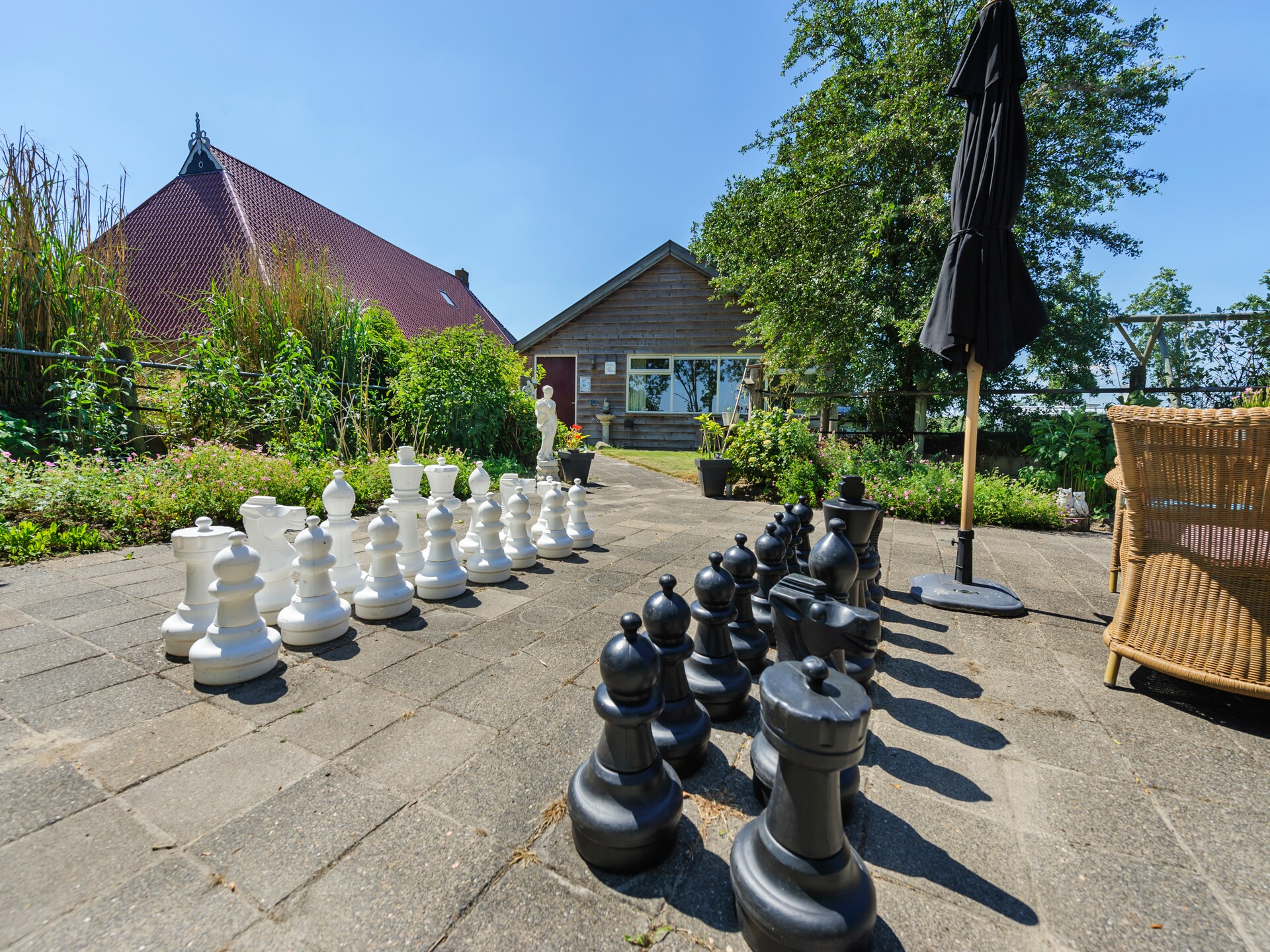 Romantisch vakantiehuis De Welp aan het Burgumer Meer in Eastermar - foto 24