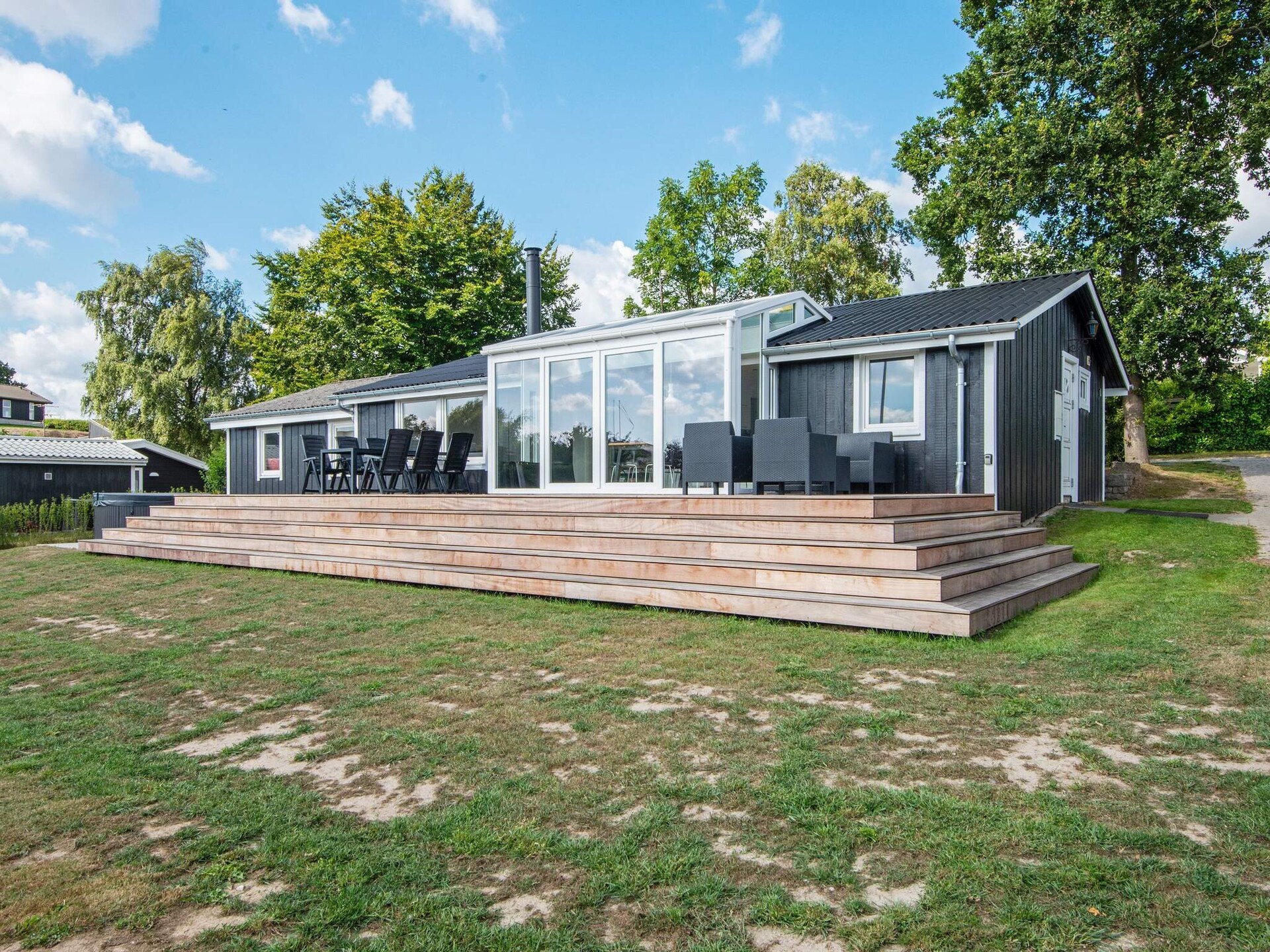 Aan zee gelegen vakantiehuis in Broager met buitenwhirlpool - foto 1
