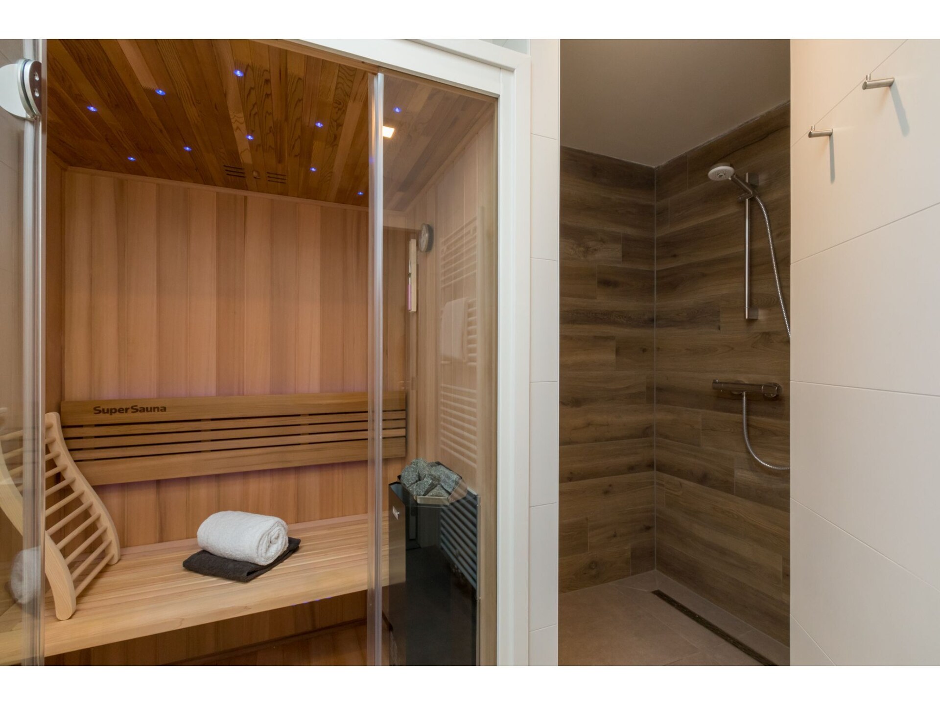 Elegant vakantiehuis met privésauna in rustig Oosterpark, Oostkapelle - foto 32