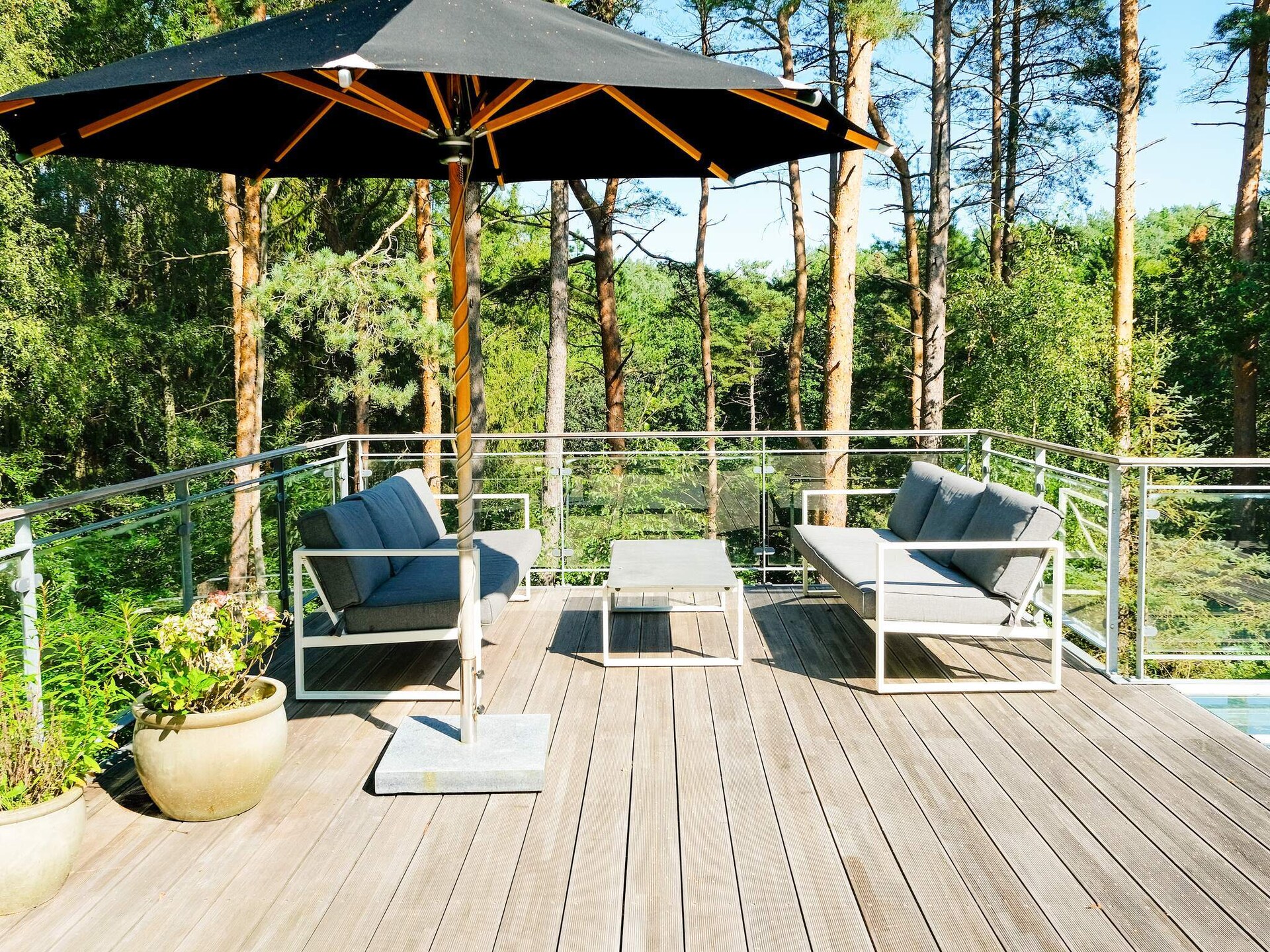Architectonisch vakantiehuis met whirlpool en annex in bosrijke omgeving - foto 30
