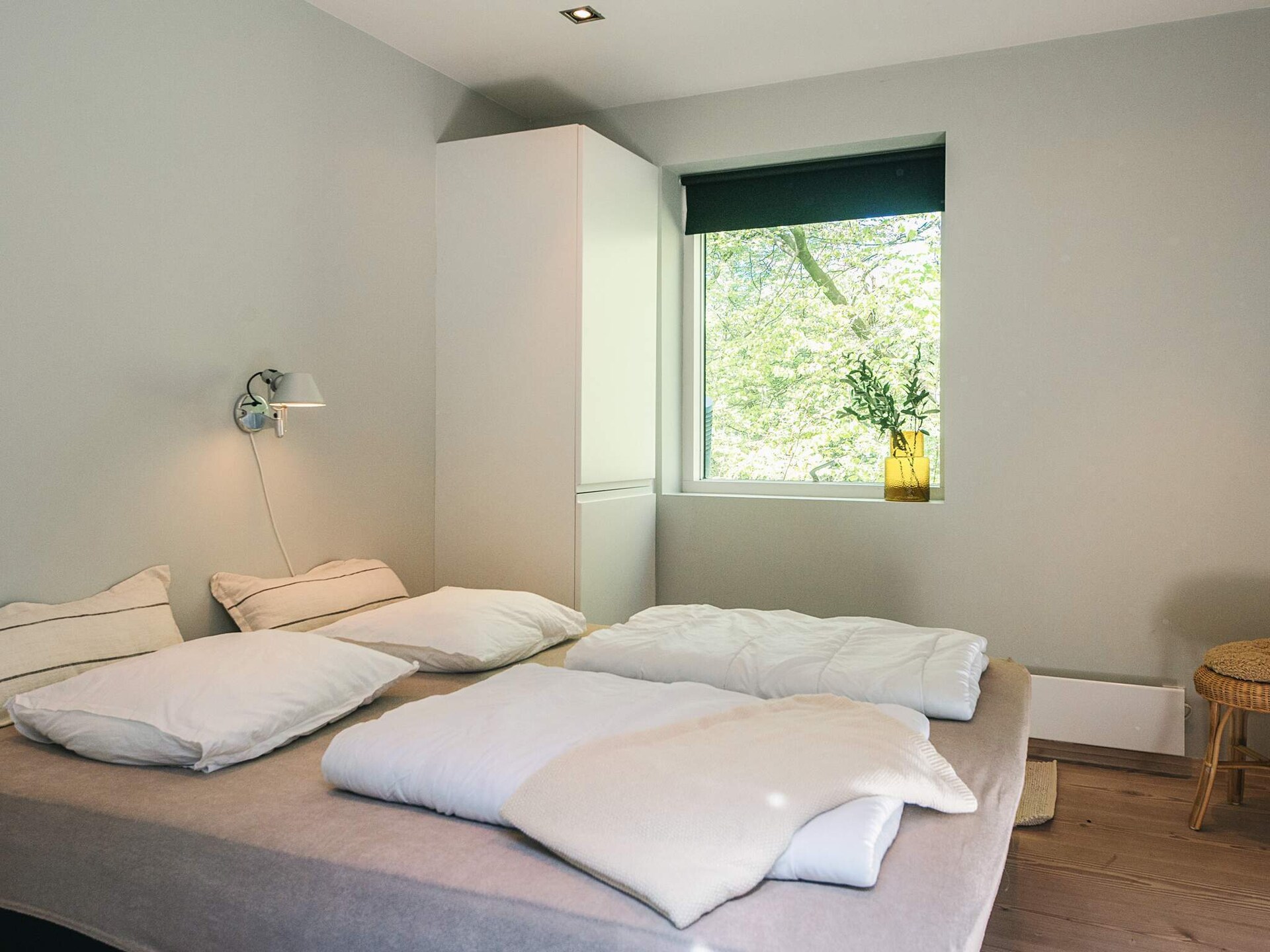 Architectonisch vakantiehuis met whirlpool en annex in bosrijke omgeving - foto 19