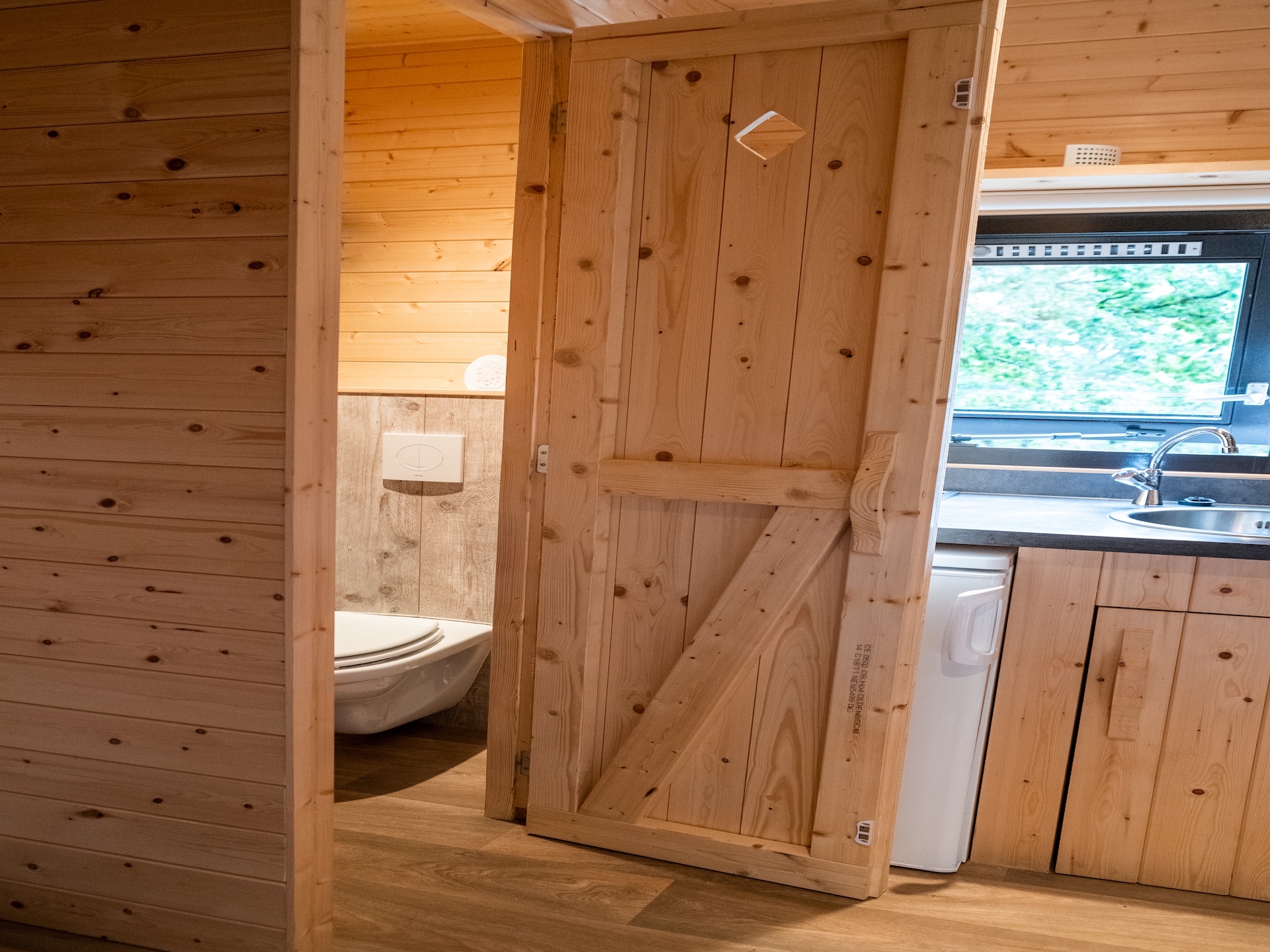 Tiny house met houten charme in Olloy-sur-Viroin, 2 pers. - foto 12
