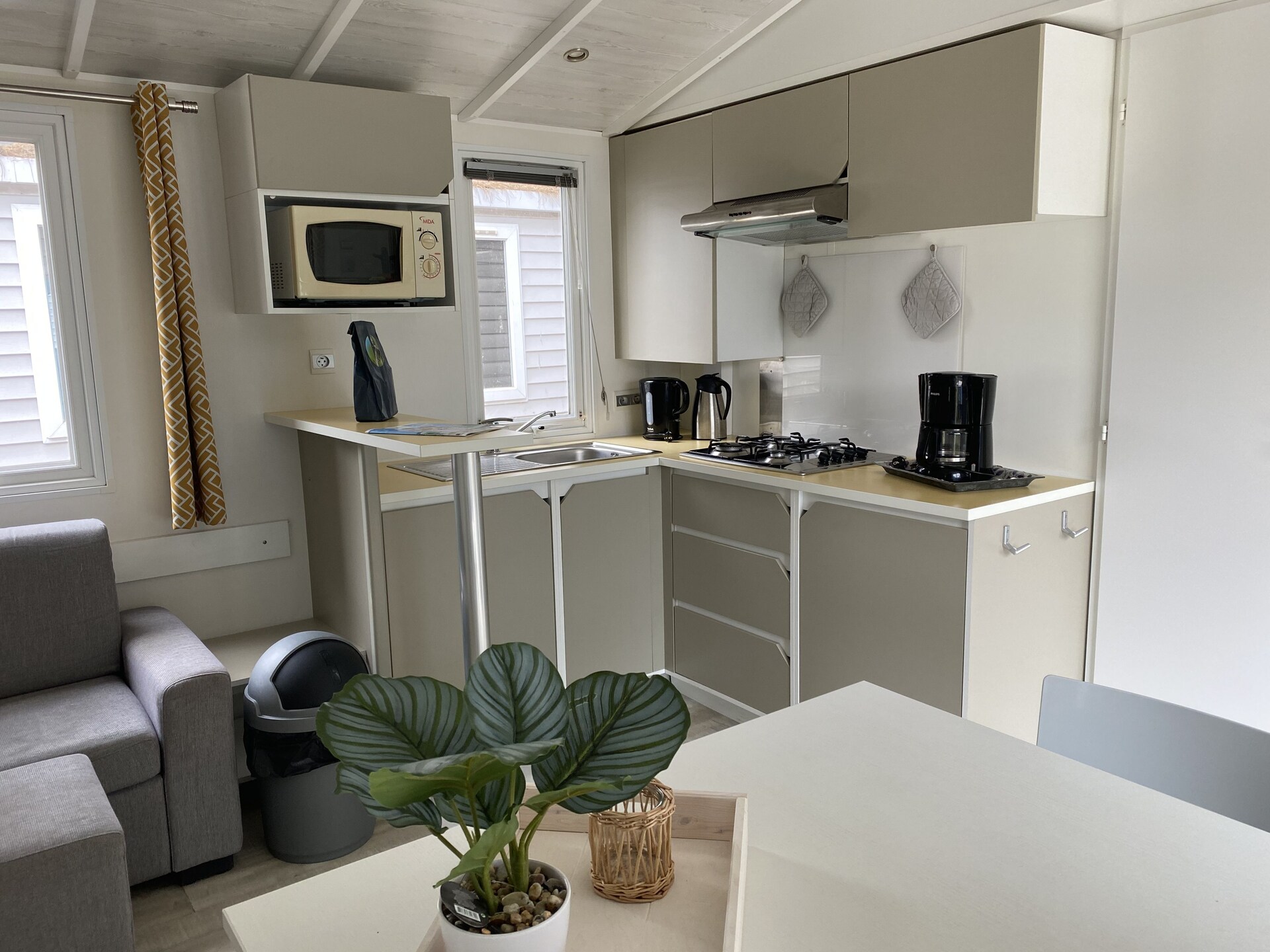 Knusse chalet voor 6 aan het meer in Rijkevorsel, hond welkom - foto 9