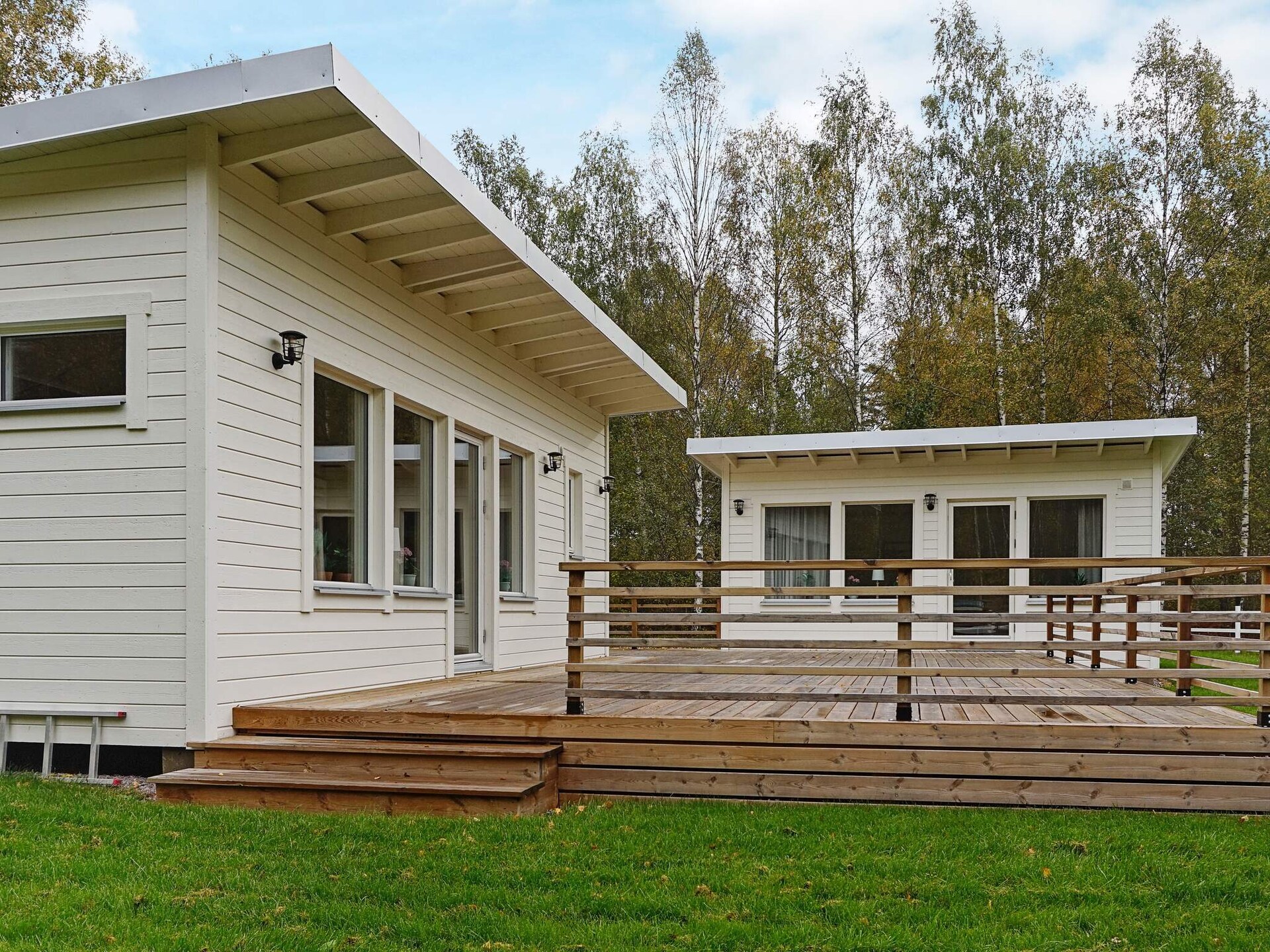 Nieuw vakantiehuis met gastenverblijf aan de golfbaan in Loftahammar - foto 8