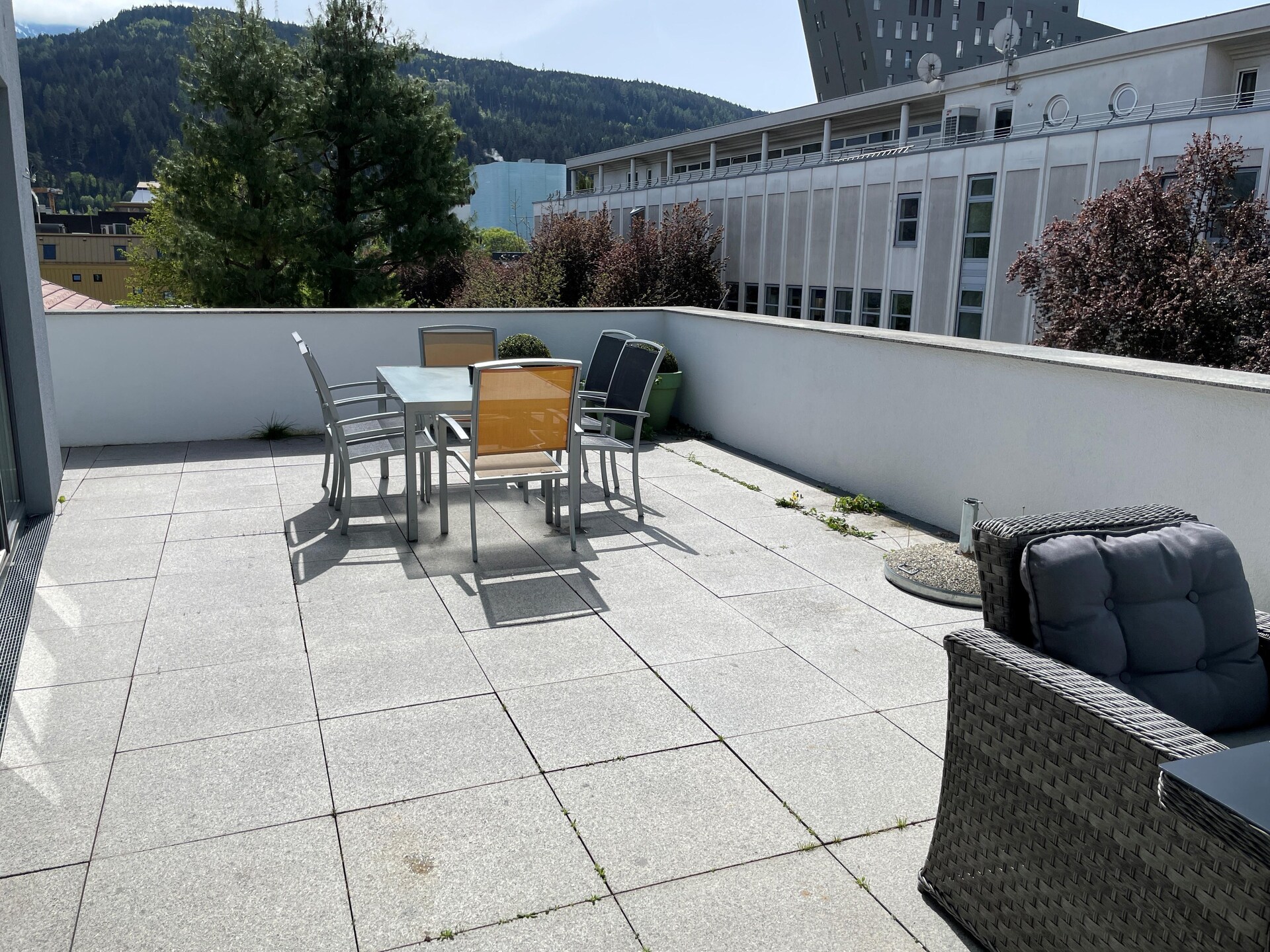 Zonnig appartement voor 6 met bergzicht bij het Tivoli Stadion - foto 23