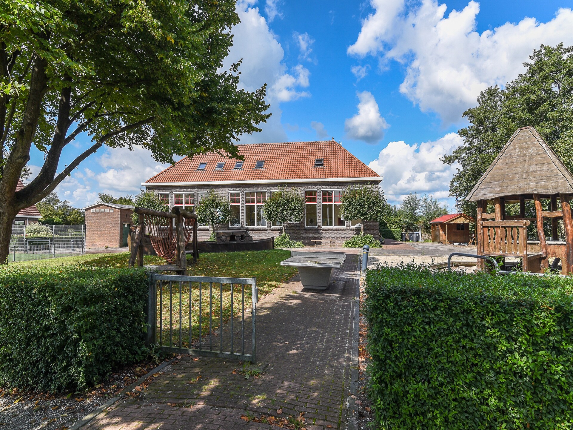 Chalet Jildau: Modern genieten tussen water en weiland in Friesland - foto 16