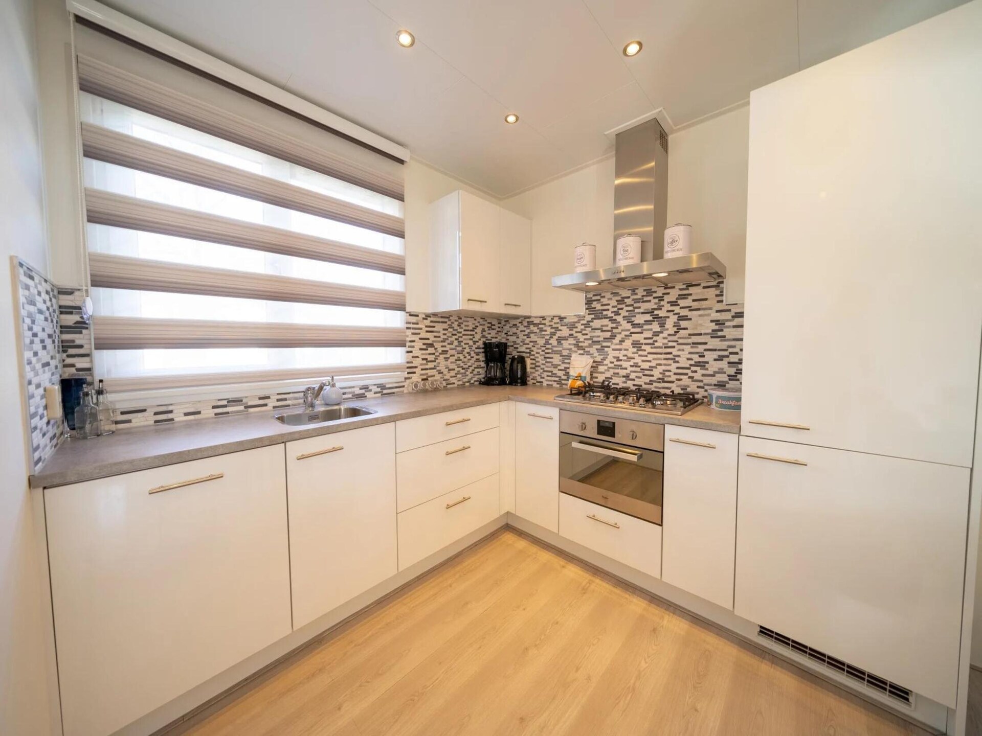 Luxe vrijstaand waterhuis voor 8 personen in West-Graftdijk - foto 9