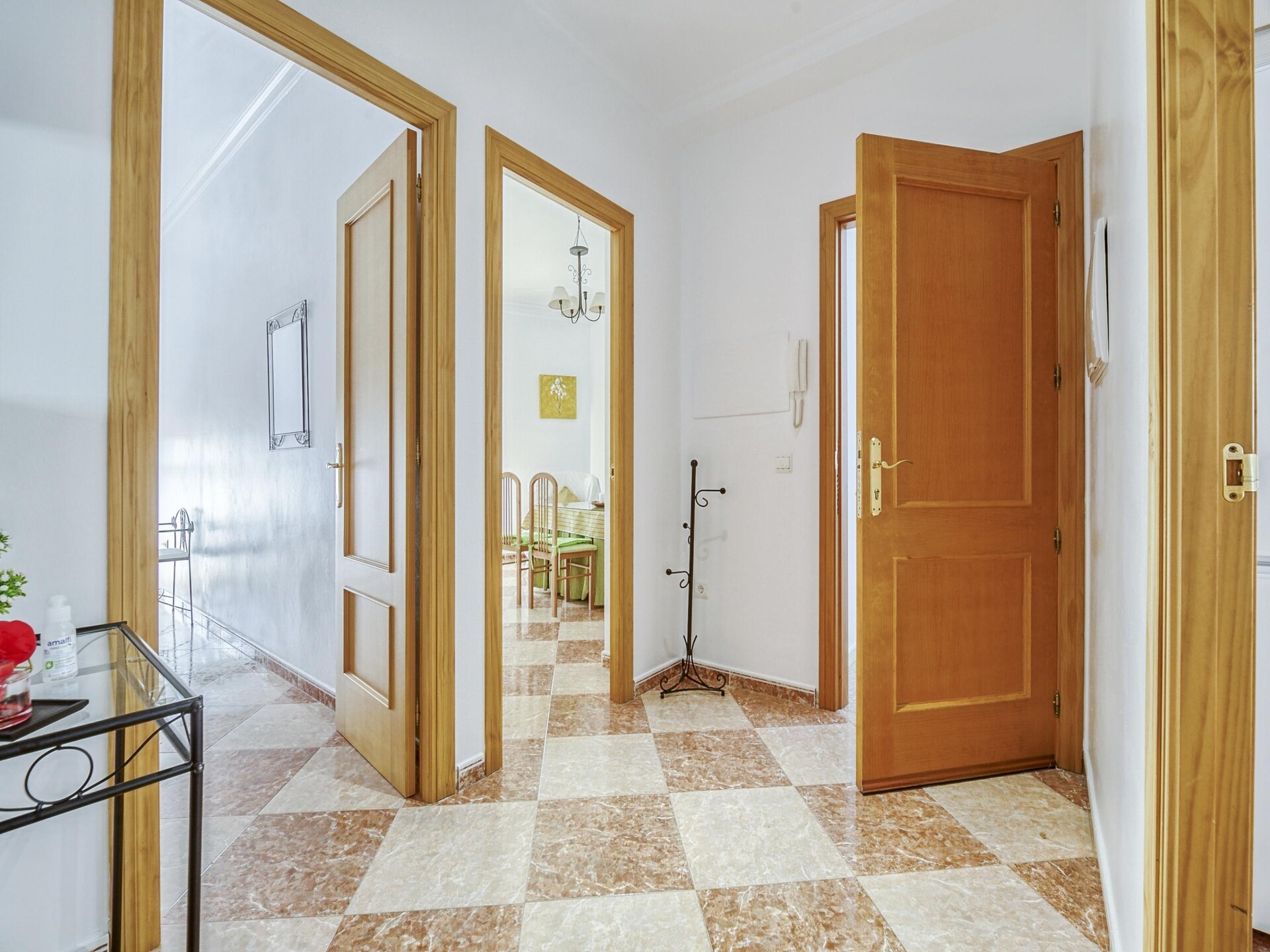 Ruim vakantiehuis voor 6 in Villanueva de San Juan met zwembadtoegang - foto 14