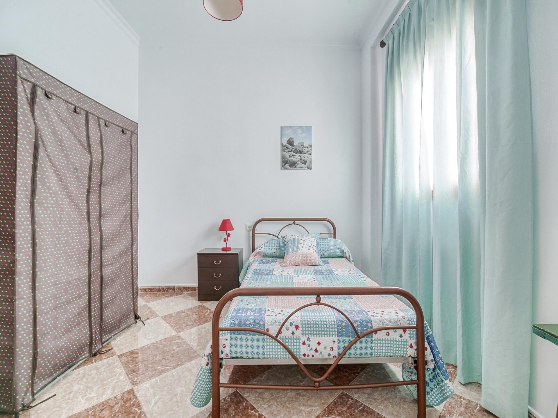Ruim vakantiehuis voor 6 in Villanueva de San Juan met zwembadtoegang - foto 24