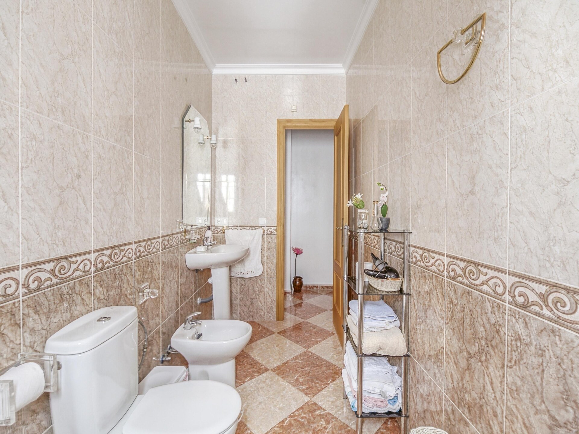 Ruim vakantiehuis voor 6 in Villanueva de San Juan met zwembadtoegang - foto 29