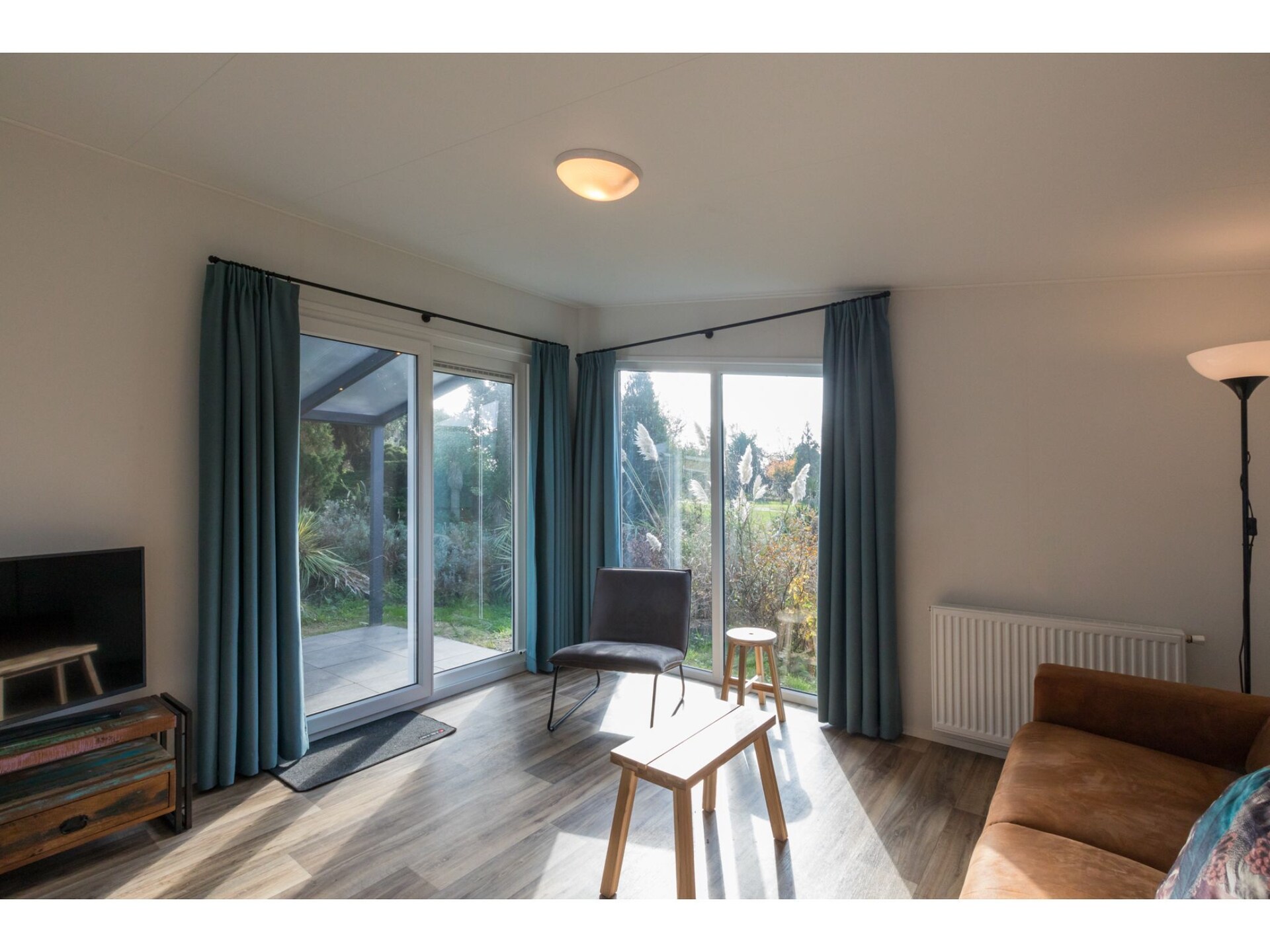 Chalet op bosrijk Fort den Haak, 300m van strand Vrouwenpolder - foto 2