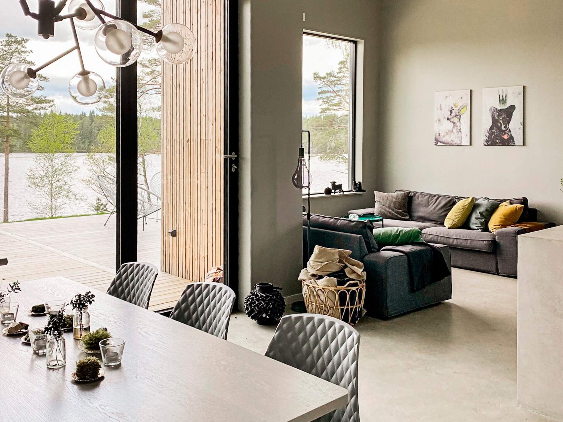 Design vakantiehuis met panoramisch uitzicht op het meer in Håcksvik - foto 24