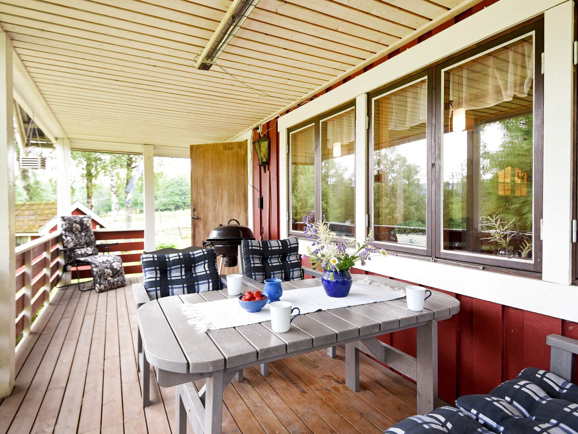 Vrijstaand vakantiehuis aan de golfbaan bij meer op 300 meter in Lekvattnet - foto 5