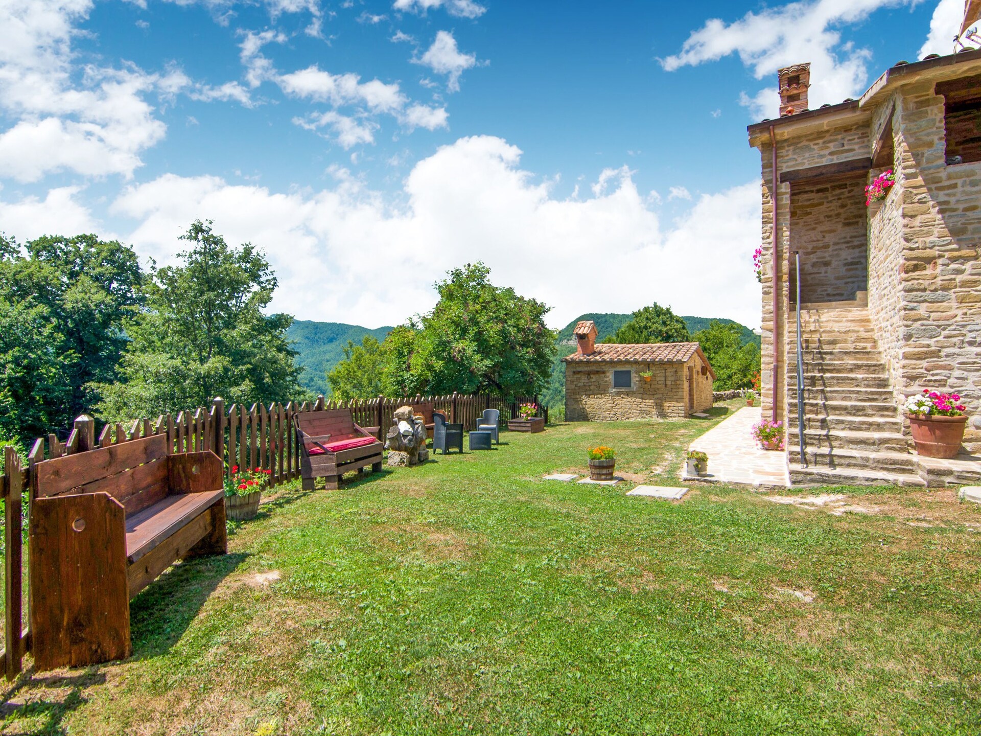 Privézwembad en rust in vakantiehuis Frigino, Città di Castello - foto 32