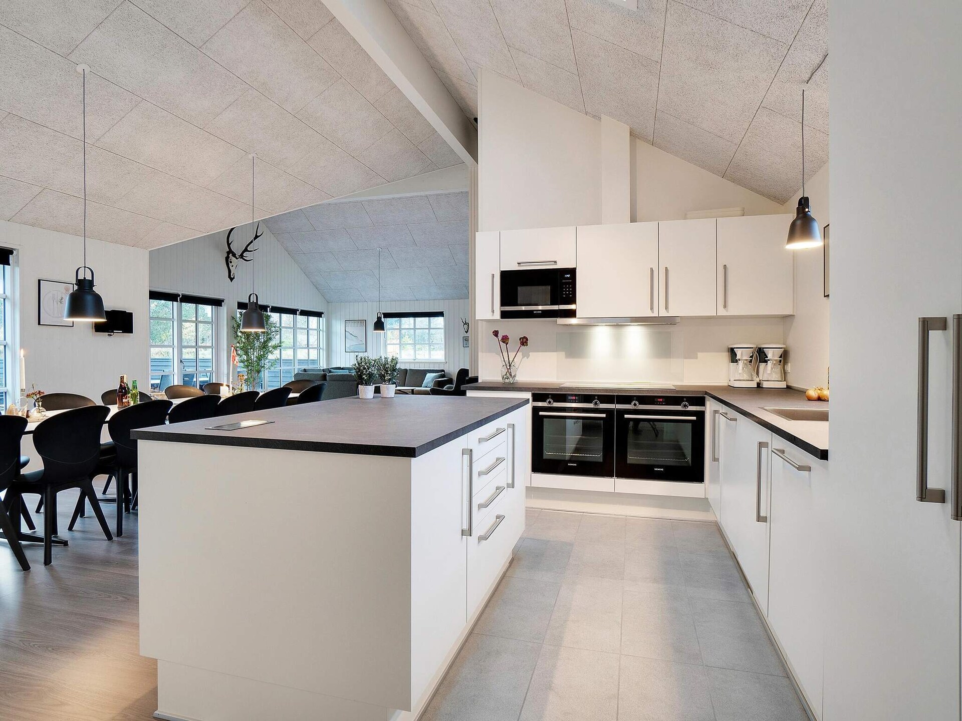 Luxe vakantiehuis voor 18 personen met zwembad en wellness bij Houstrup Strand - foto 30