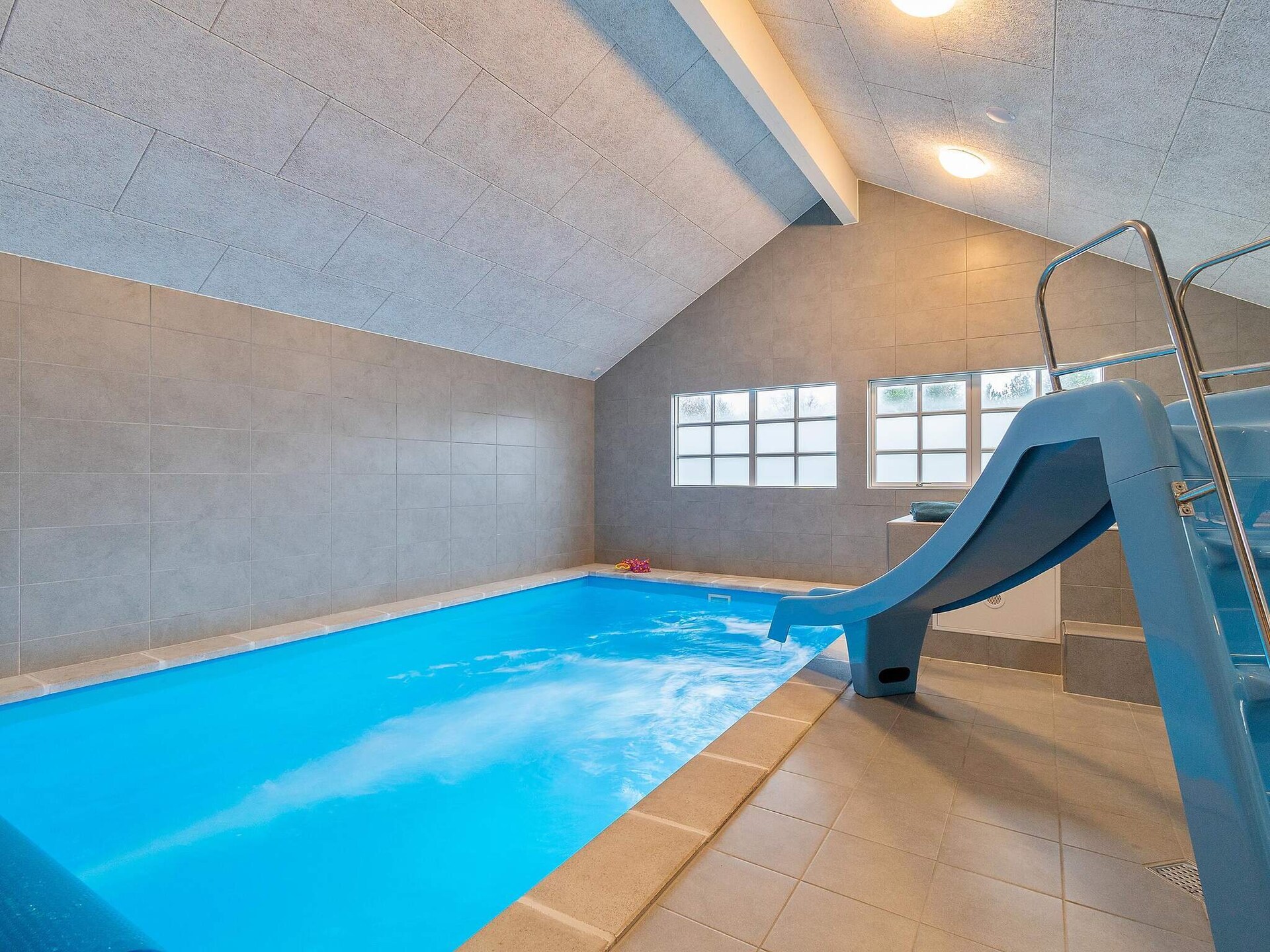 Luxe vakantiehuis voor 18 personen met zwembad en wellness bij Houstrup Strand - foto 16