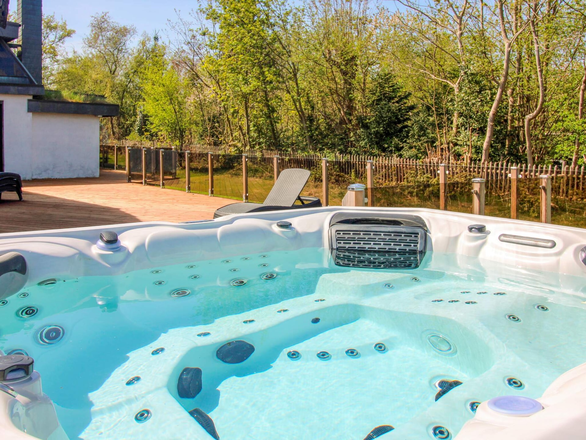 Uniek vakantiehuis voor 16 personen met privé tennisbaan en wellness op 150m van zee - foto 4