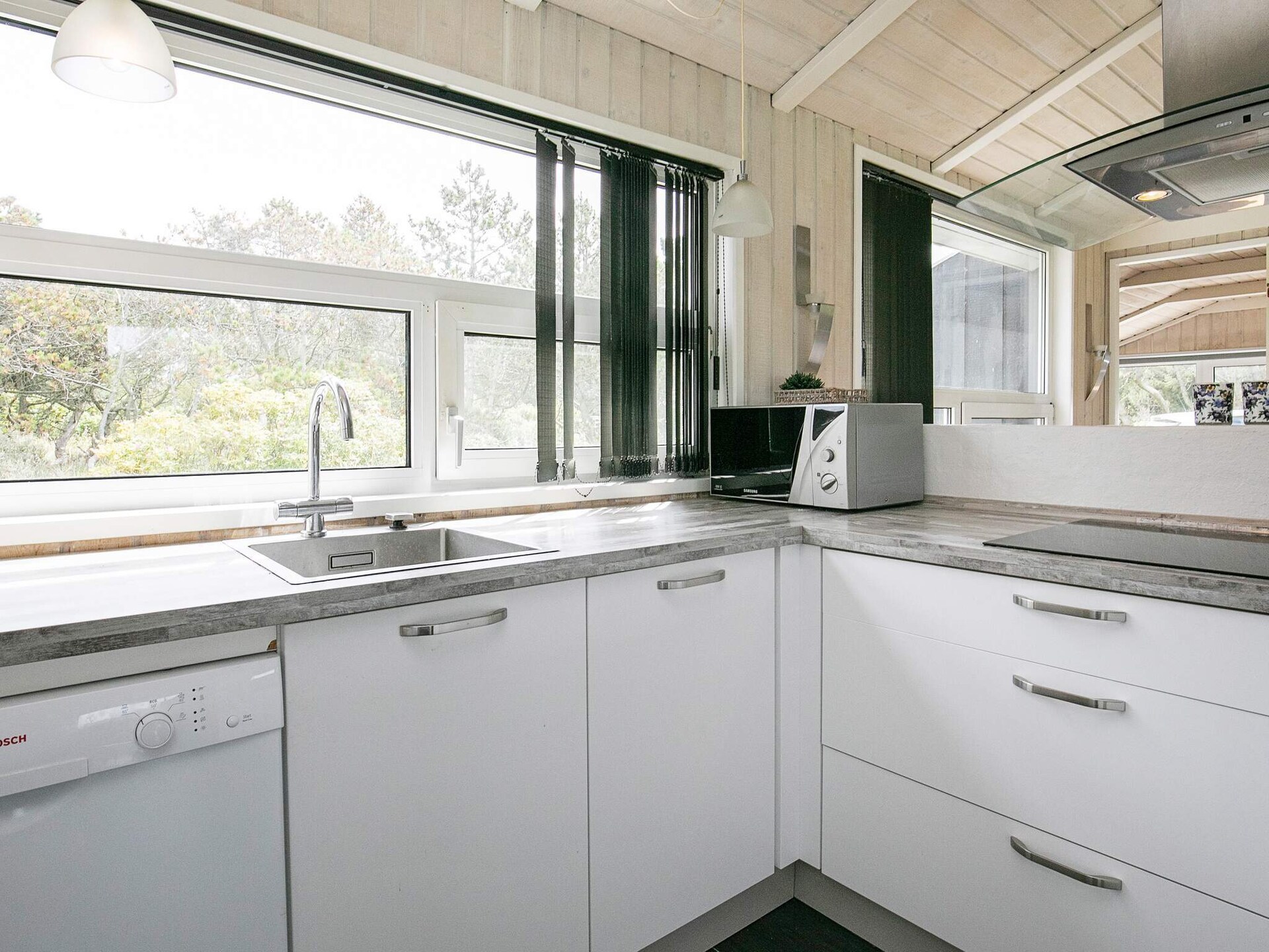 Ruim vakantiehuis in Løkken met privézwembad, sauna en whirlpool op 650m van zee - foto 16