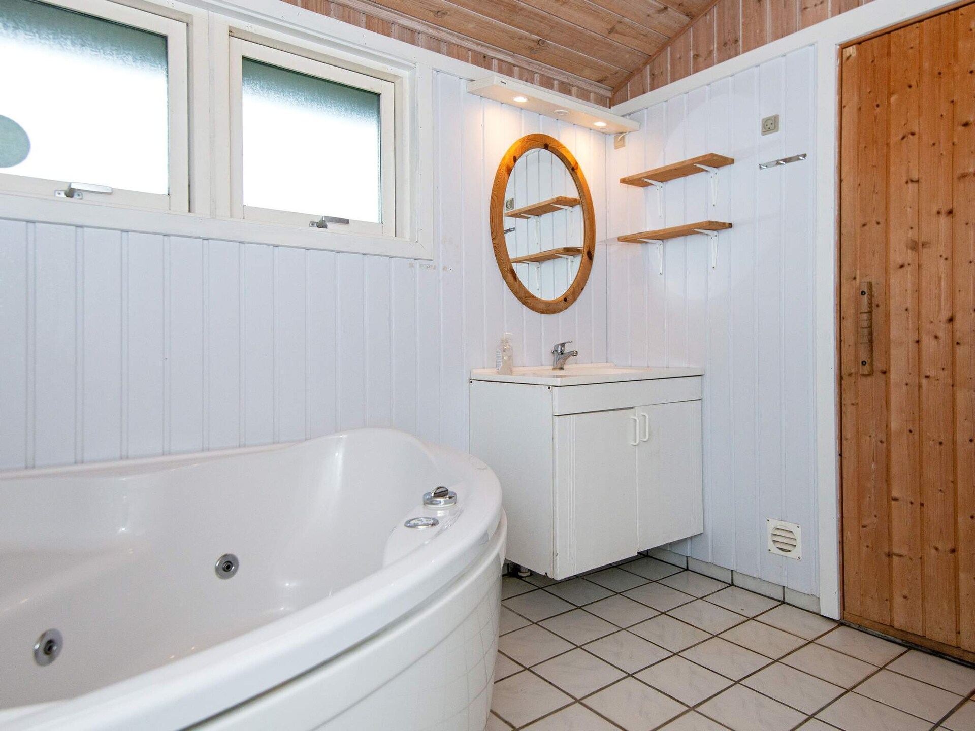Ruim vrijstaand vakantiehuis voor 10 personen met sauna, whirlpool en grote tuin op 200m van zee bij Mommark - foto 21