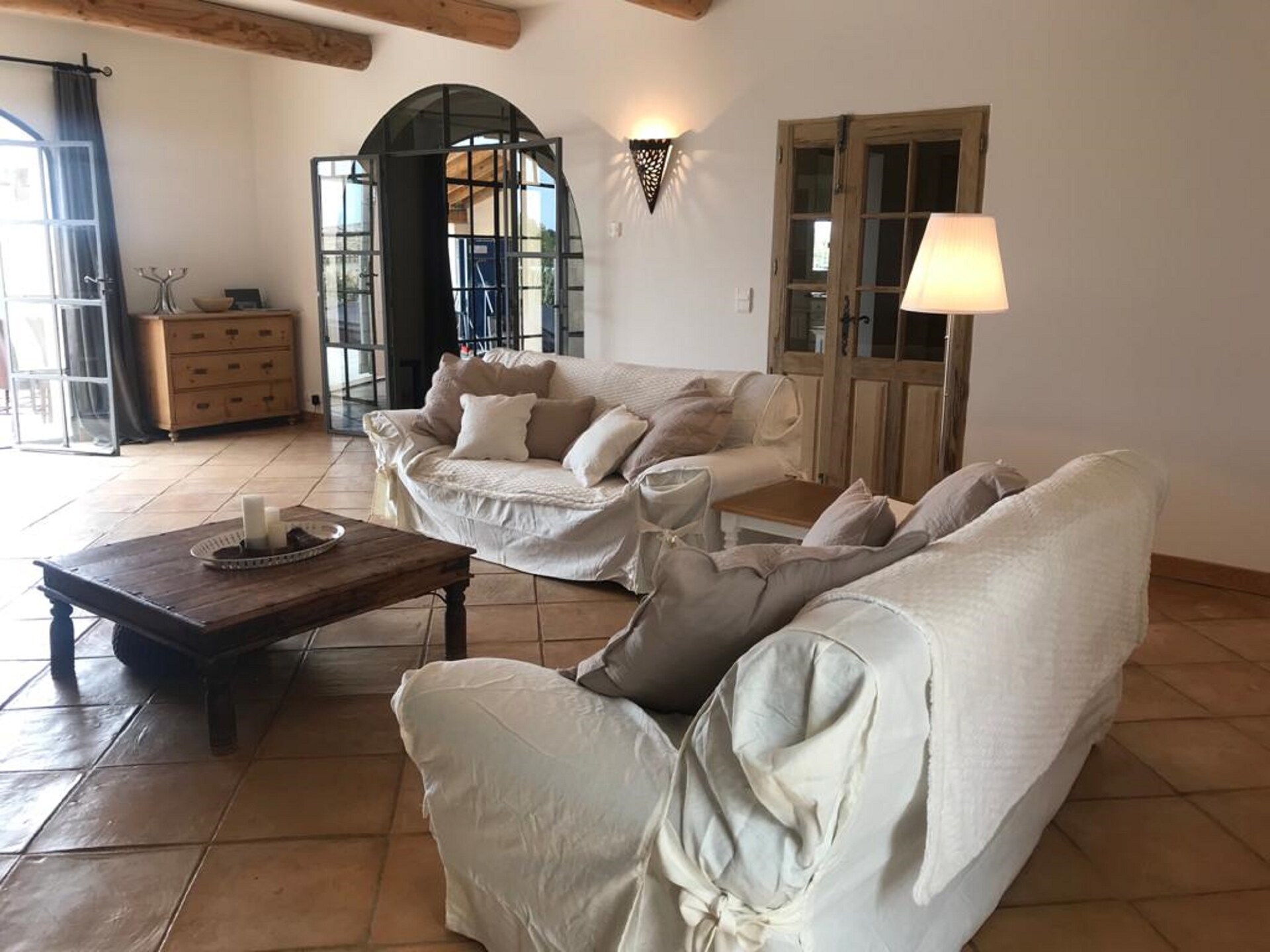 Ruim vakantiehuis met privézwembad en tuin bij Uzès, geschikt voor 10 personen - foto 10