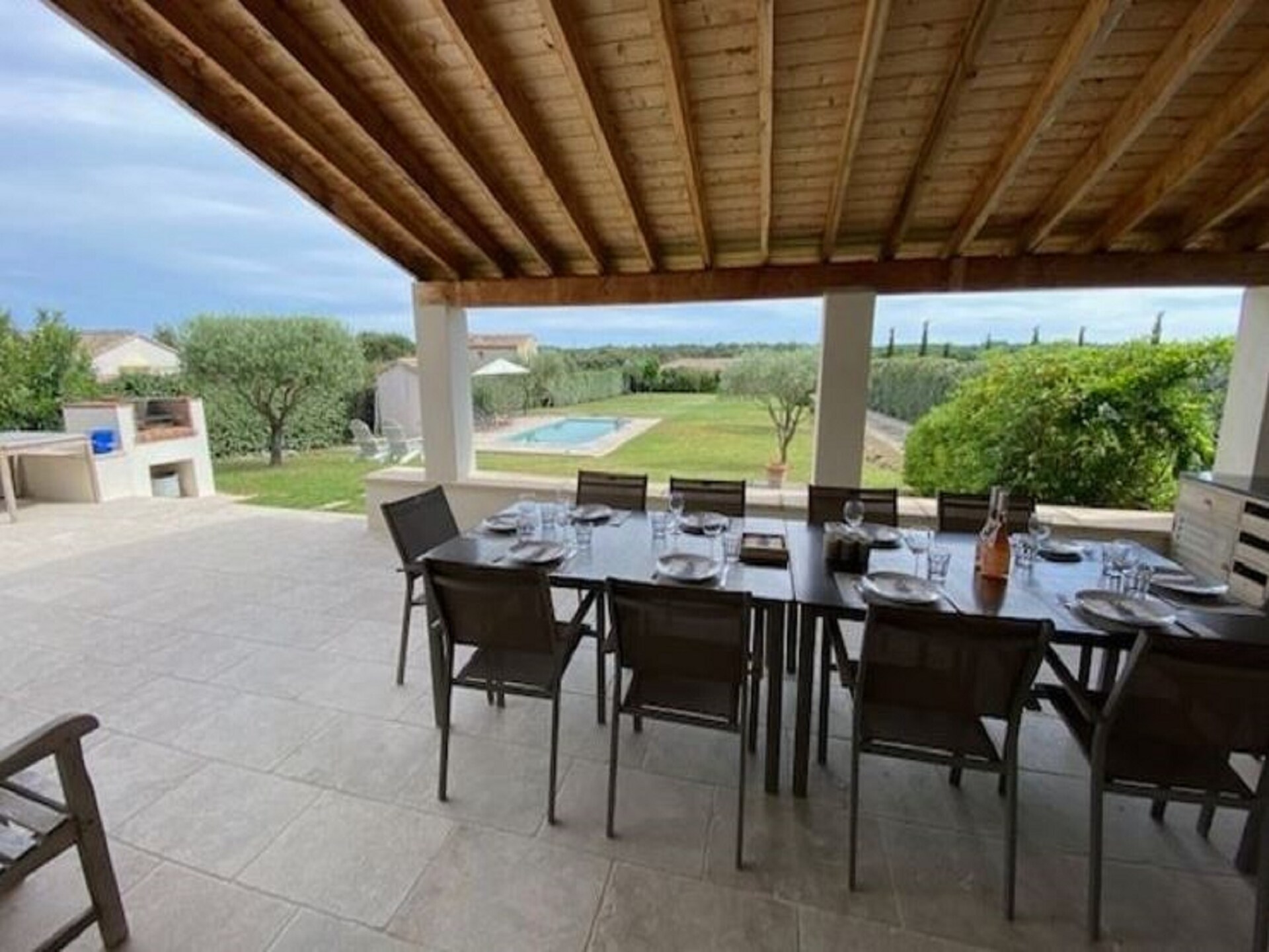 Ruim vakantiehuis met privézwembad en tuin bij Uzès, geschikt voor 10 personen - foto 24