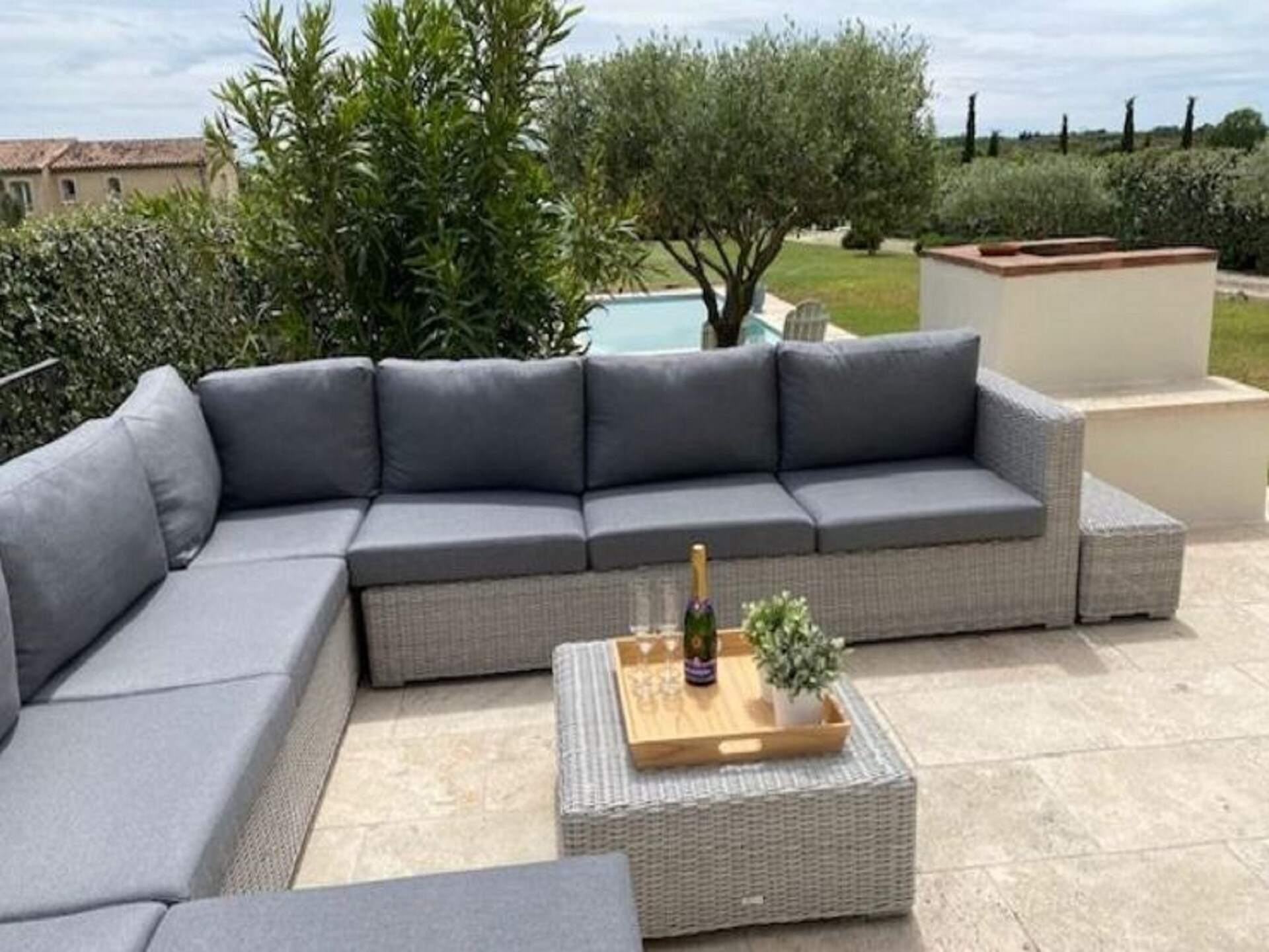 Ruim vakantiehuis met privézwembad en tuin bij Uzès, geschikt voor 10 personen - foto 29