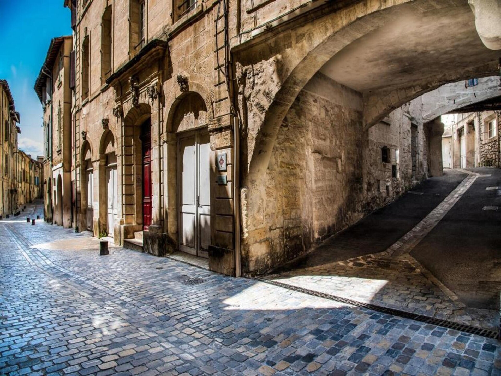 Ruim vakantiehuis met privézwembad en tuin bij Uzès, geschikt voor 10 personen - foto 36