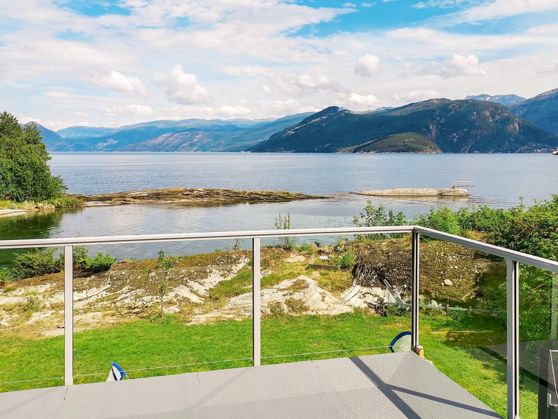 Strandparadijs aan de Hardangerfjord met privé zandstrand en panoramisch uitzicht - foto 10