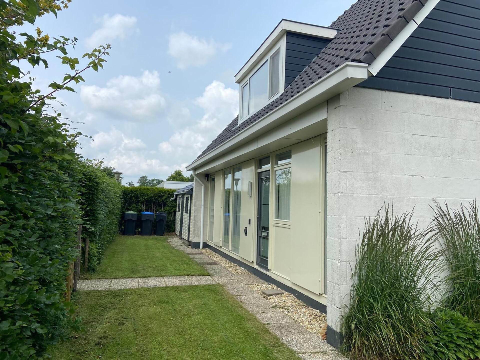 Vrijstaand vakantiehuis aan het water in Boornzwaag met privésteiger - foto 15